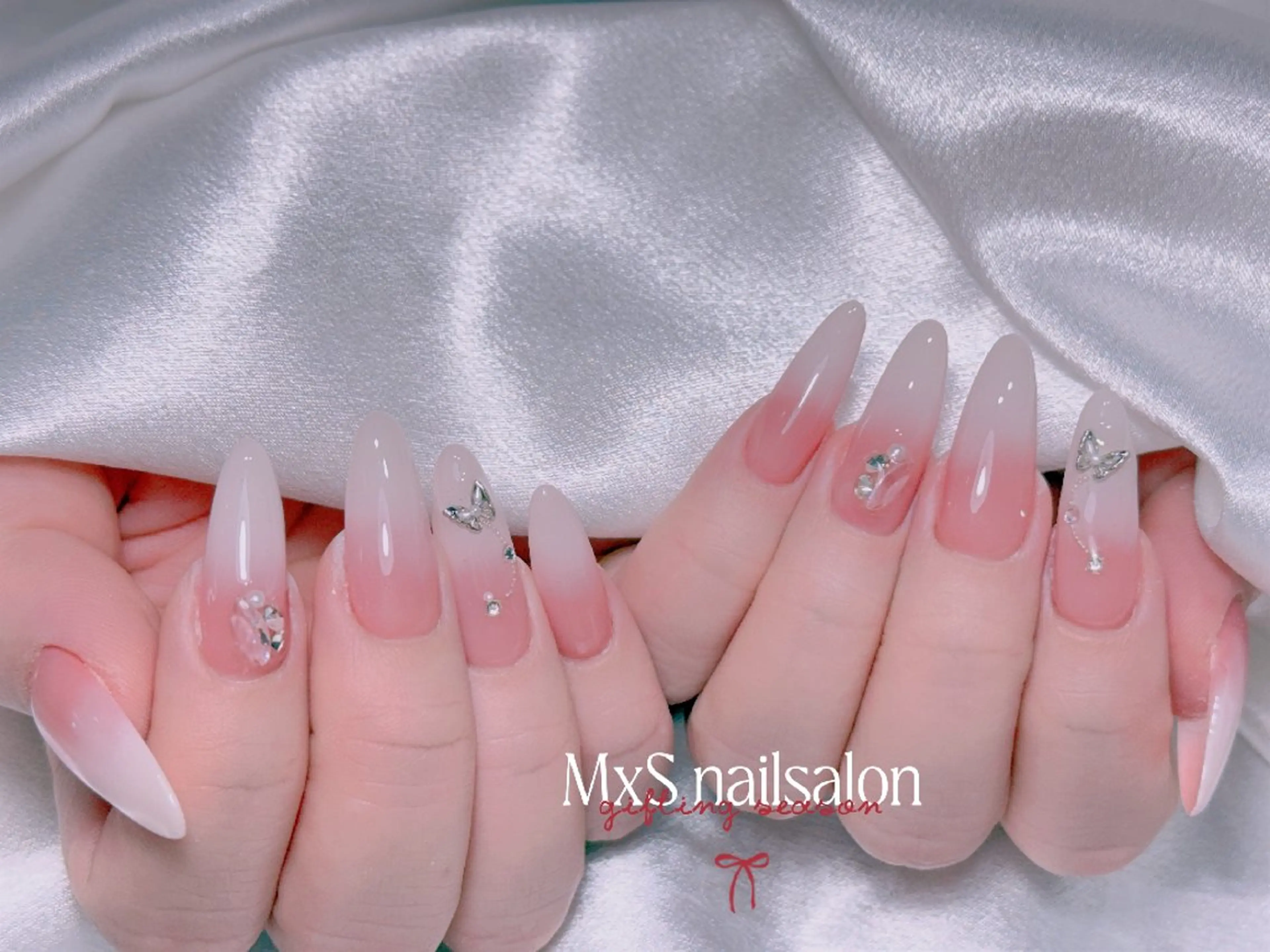 ネイル ジェルネイル 韓国ネイル マグネットネイル パラジェル ストーンネイル ハンドネイル ハンドケア M×S Nail みなのネイルデザイン