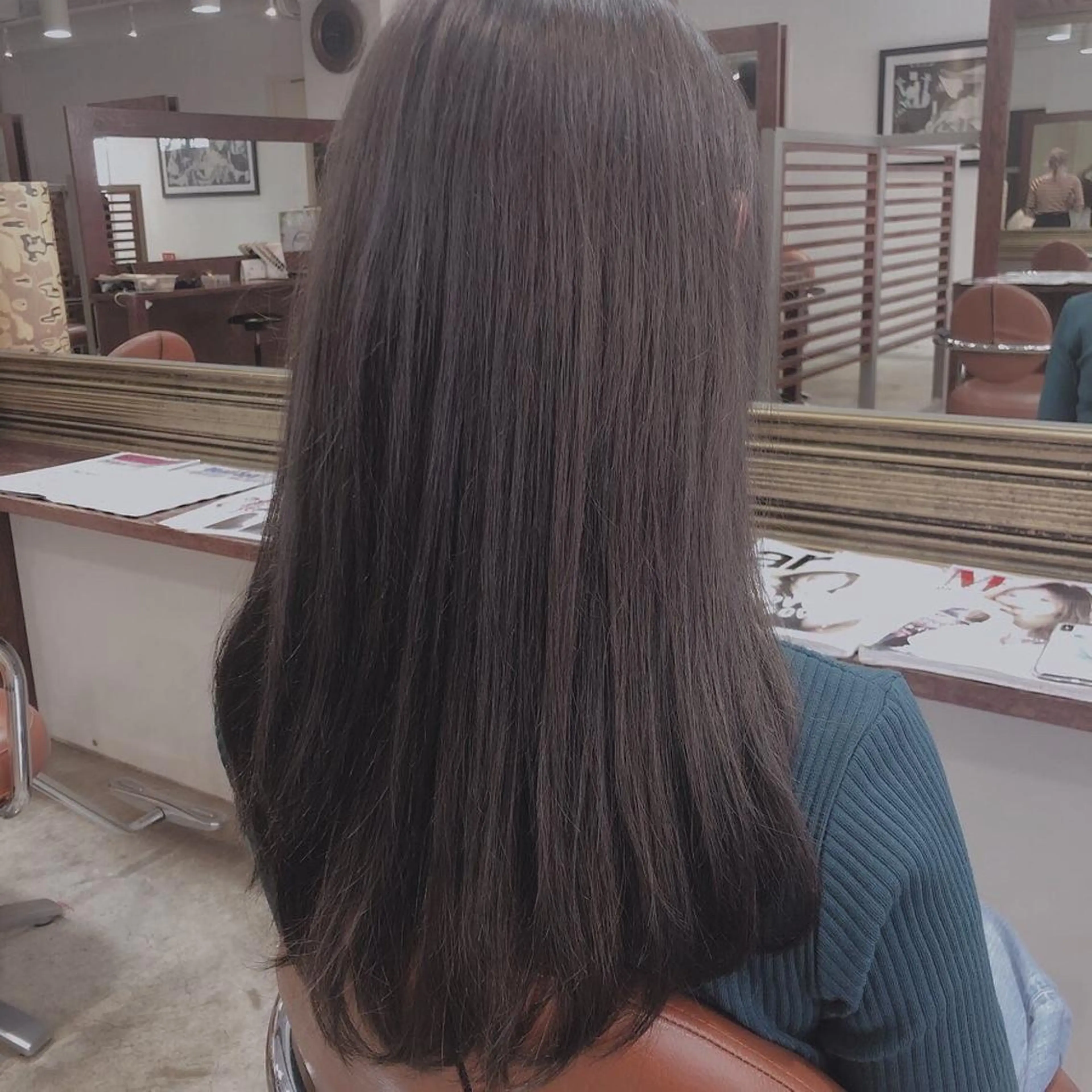 セミロング カラー アディクシーカラー アッシュ ブリーチ ラベンダーカラー ラベンダーアッシュ 💚 nao💚のヘアスタイル