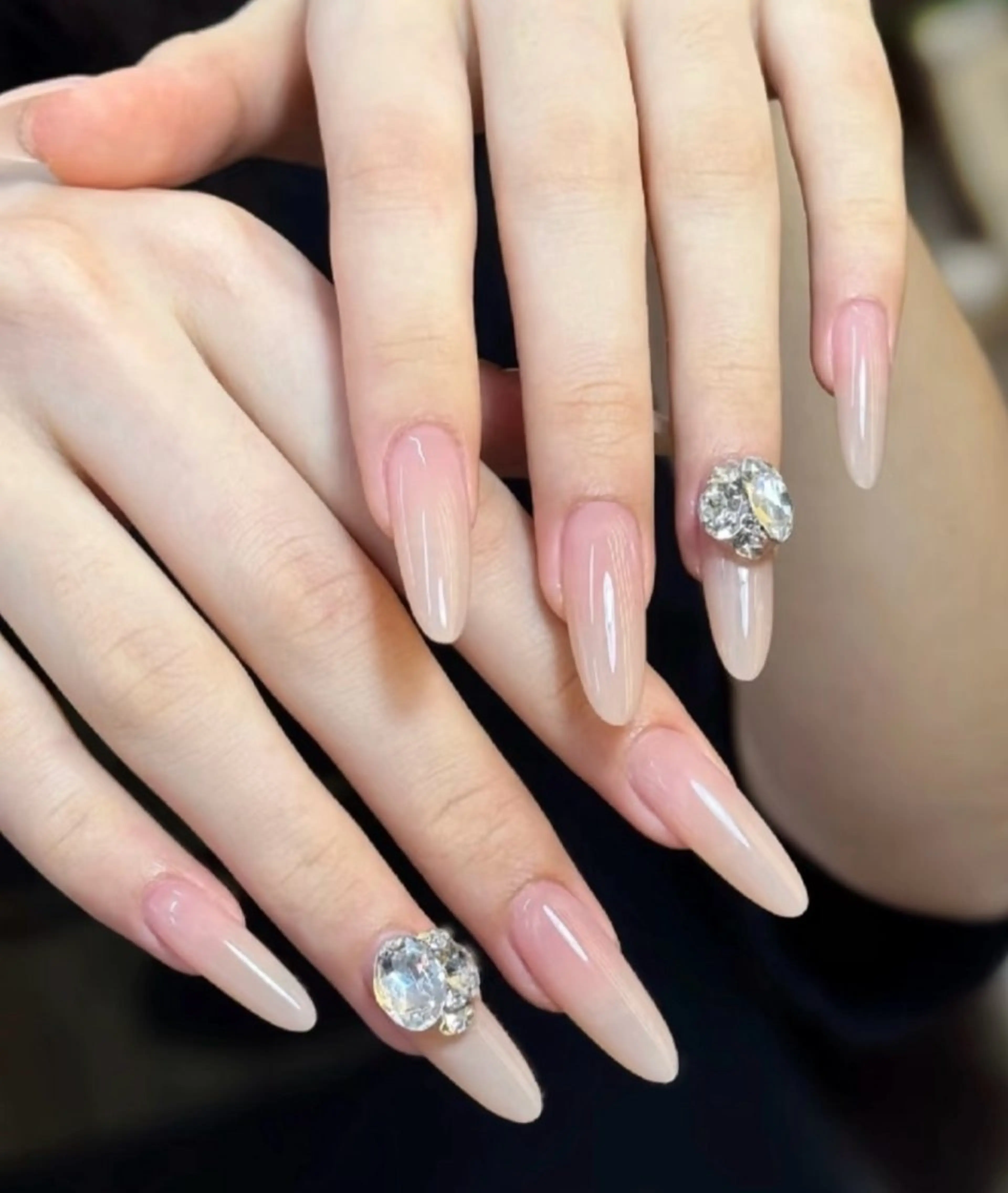 ネイル アートネイル チークネイル 長さ出し マグネットネイル 持ち込み ハンドネイル ハンドケア For you. Nail Salonのネイルデザイン