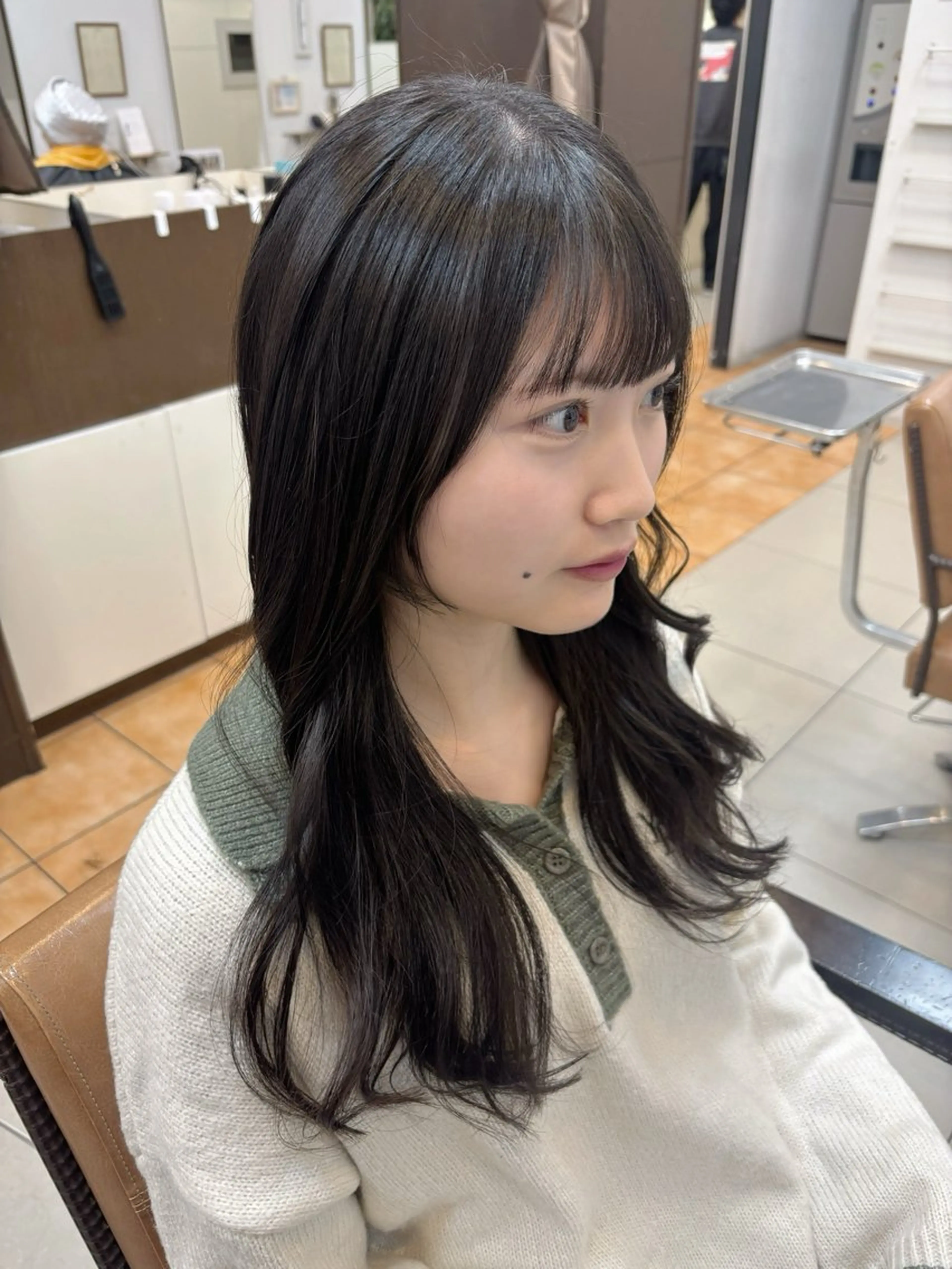 セミロング カット トリートメント 頭皮×髪質改善 透明感カラー💎中村のヘアスタイル