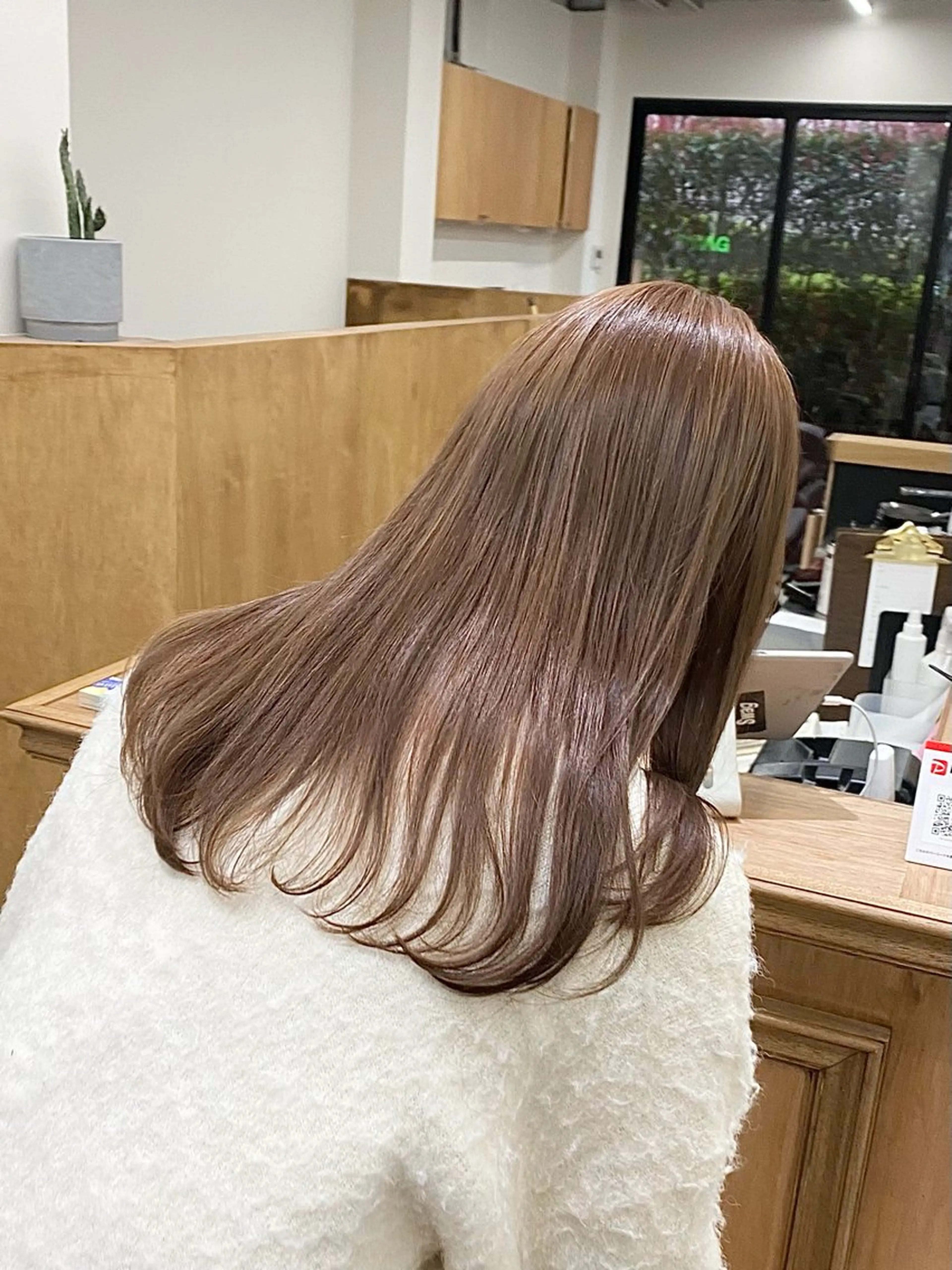 セミロング カラー ヘアアレンジ ブリーチ カット ヘアカラー トリートメント ハル🌸柔色/ ブリーチなし/艶髪のヘアスタイル