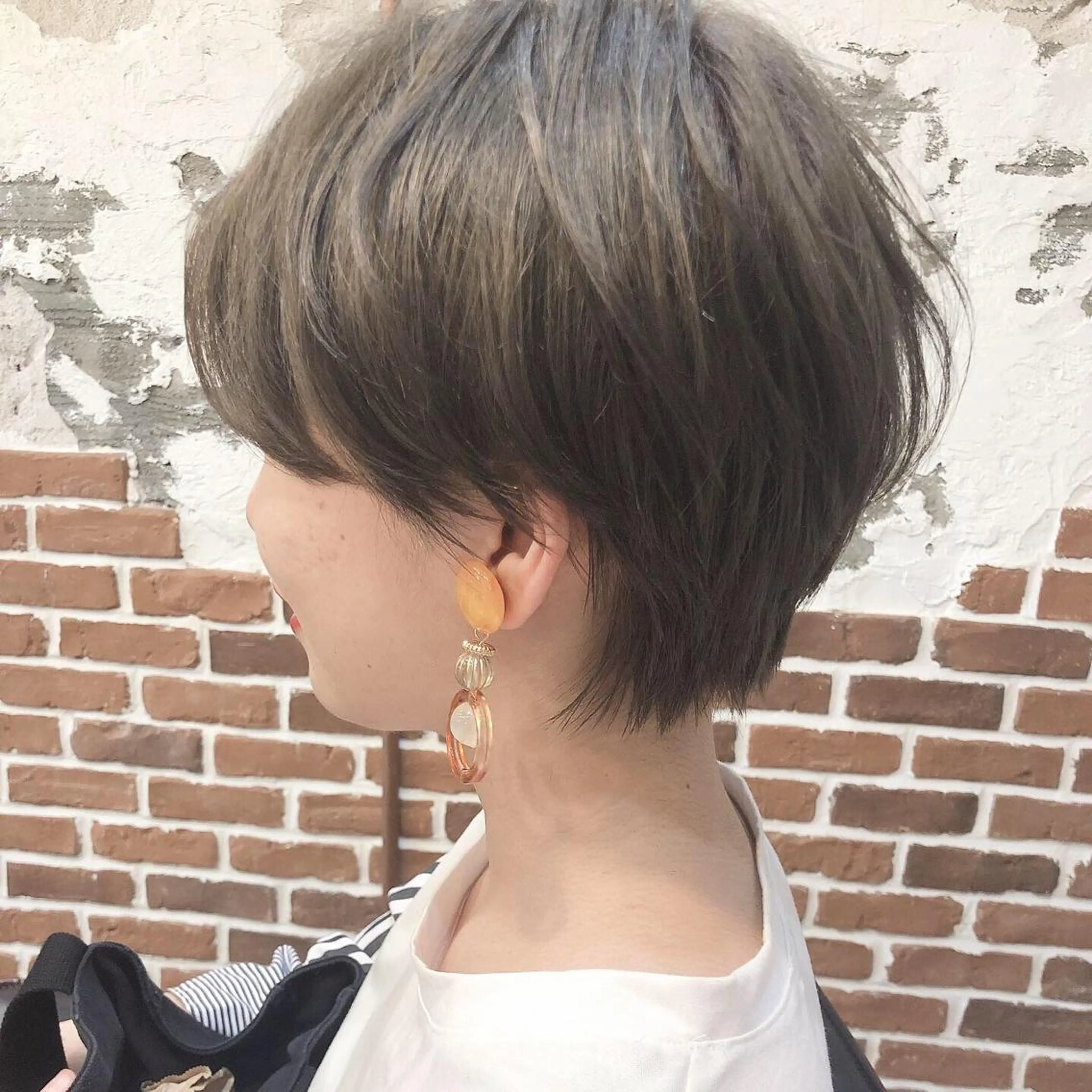 ショート 切りっぱなしボブ ボブ 外国人風カラー ハイライト レイヤーカット ショート職人 美容師【KENTA】のヘアスタイル