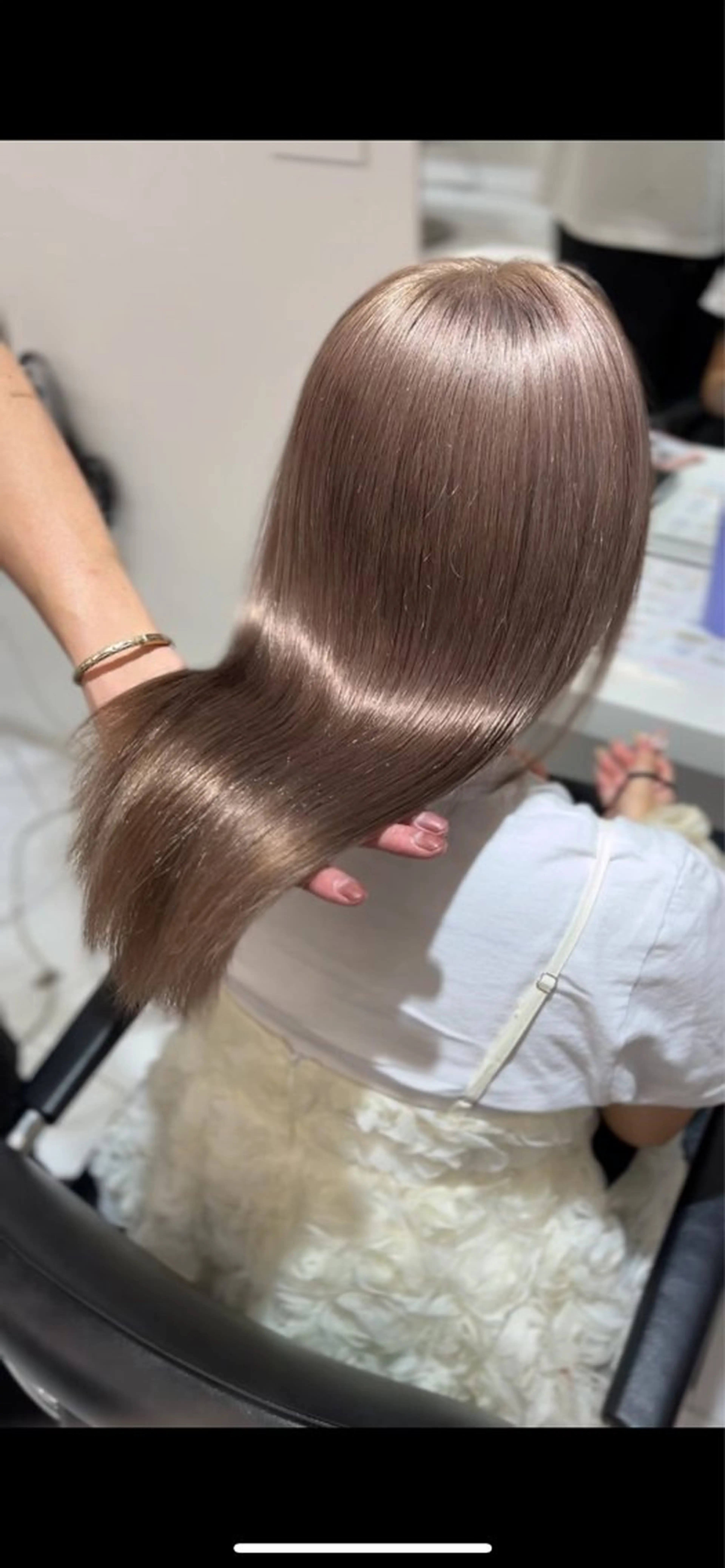 ミディアム カラー ハイトーンカラー トリートメント ヘアカラー 後ろ姿まで盛れる艶髪 🫧渋谷Masakiのヘアスタイル