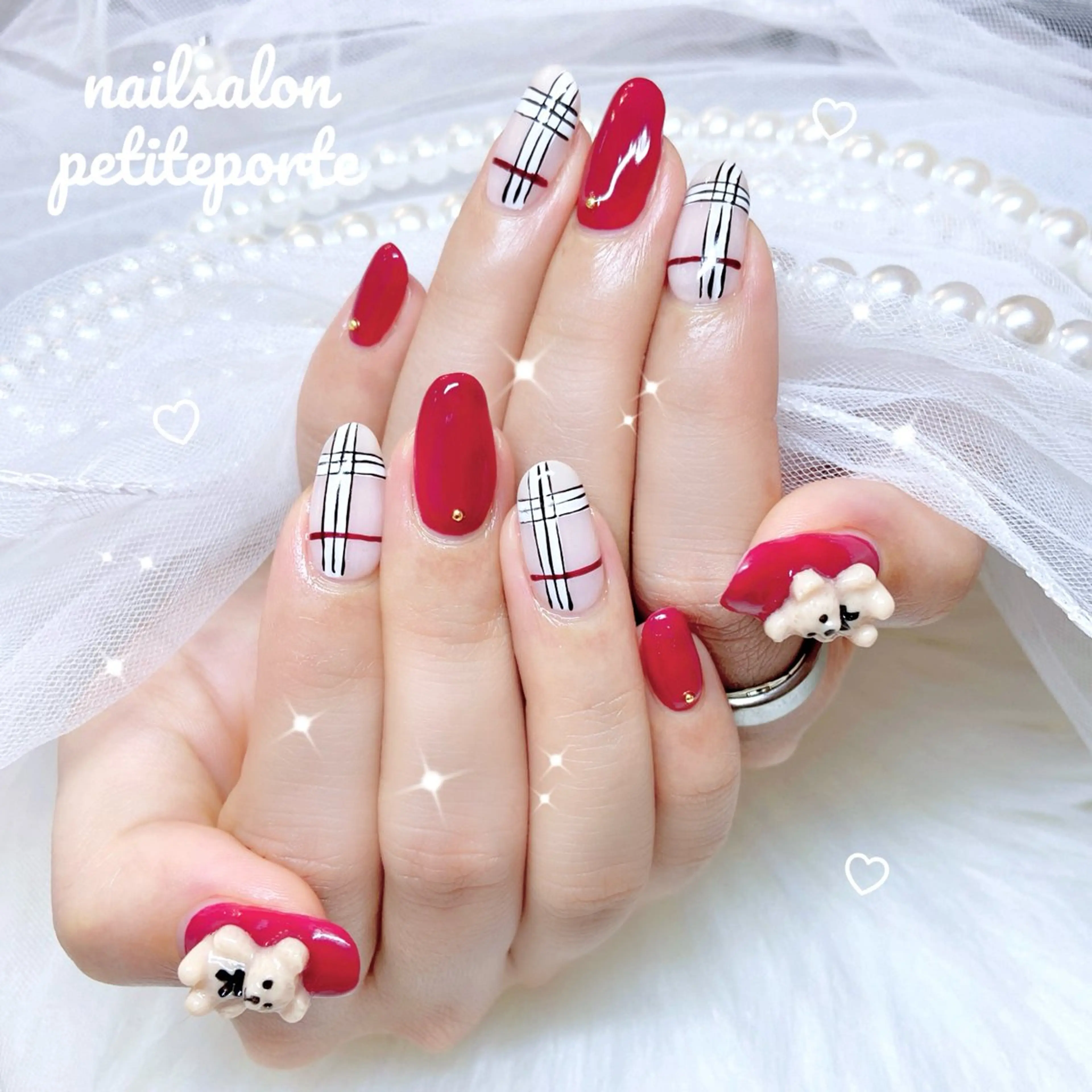 ネイル ガーリー 赤色 ハンドネイル petite porteのネイルデザイン