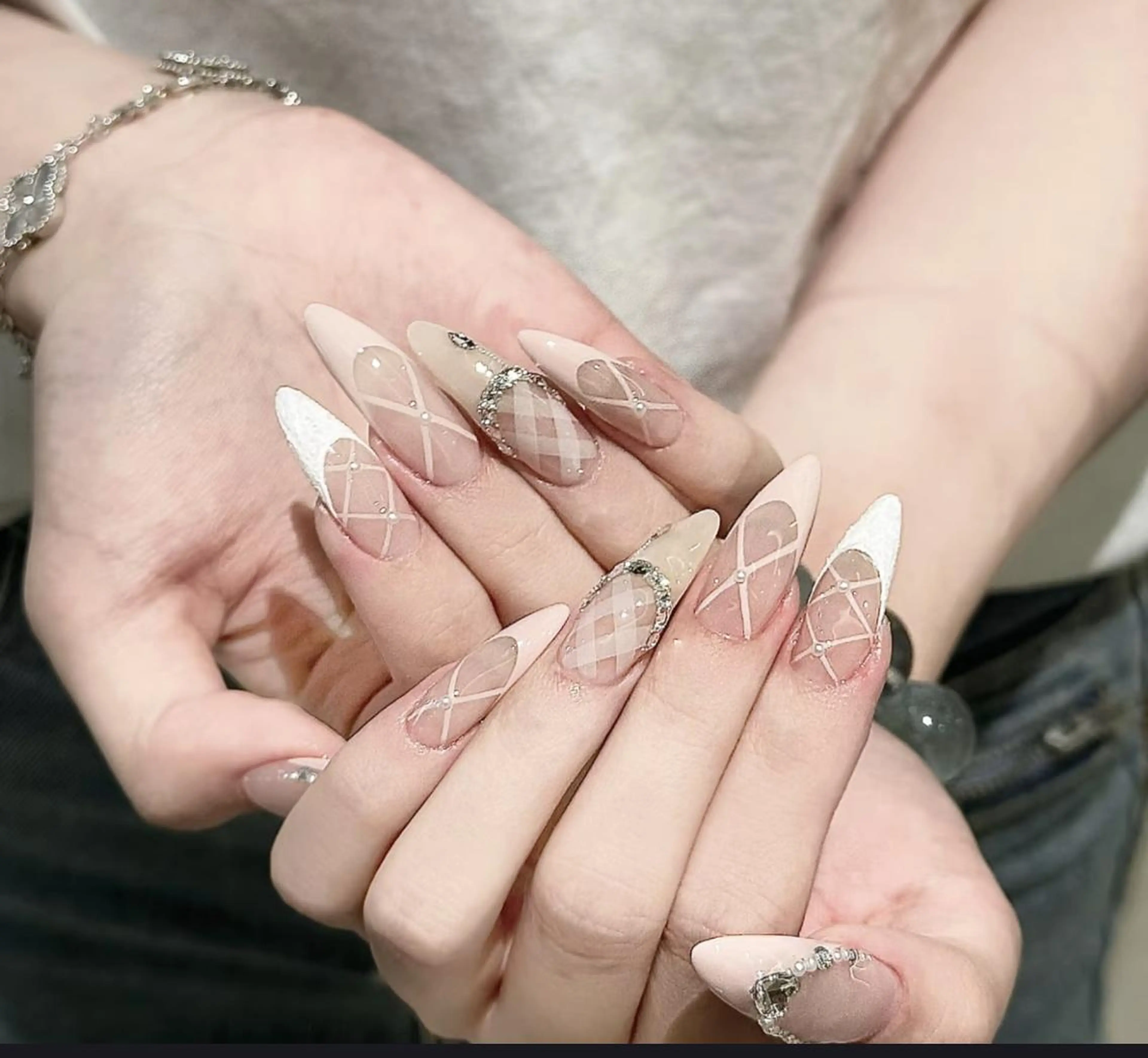 ネイル ハンドネイル Pure&Rich Nailのネイルデザイン