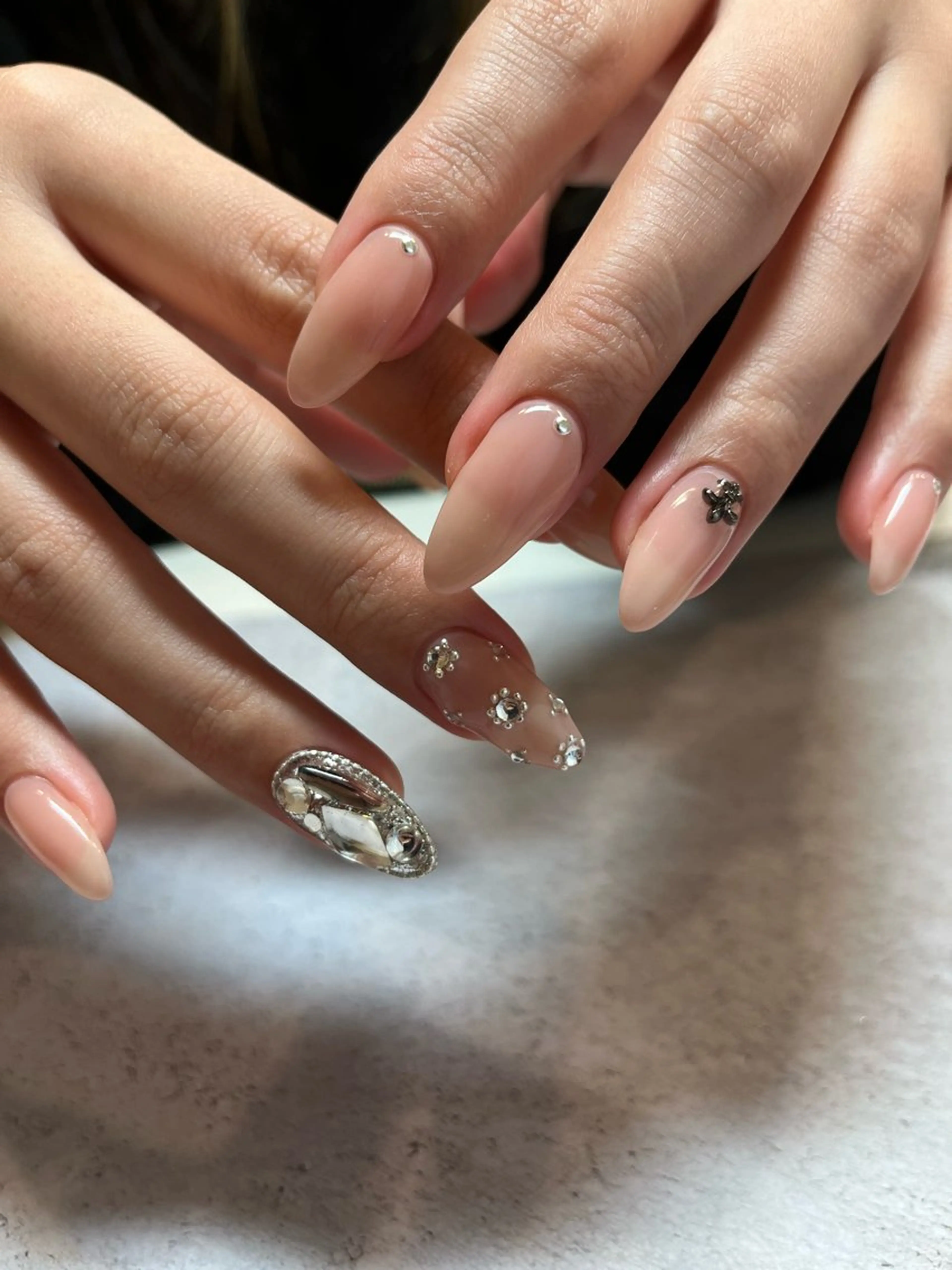 ネイル 【LINON】 airiのネイルデザイン