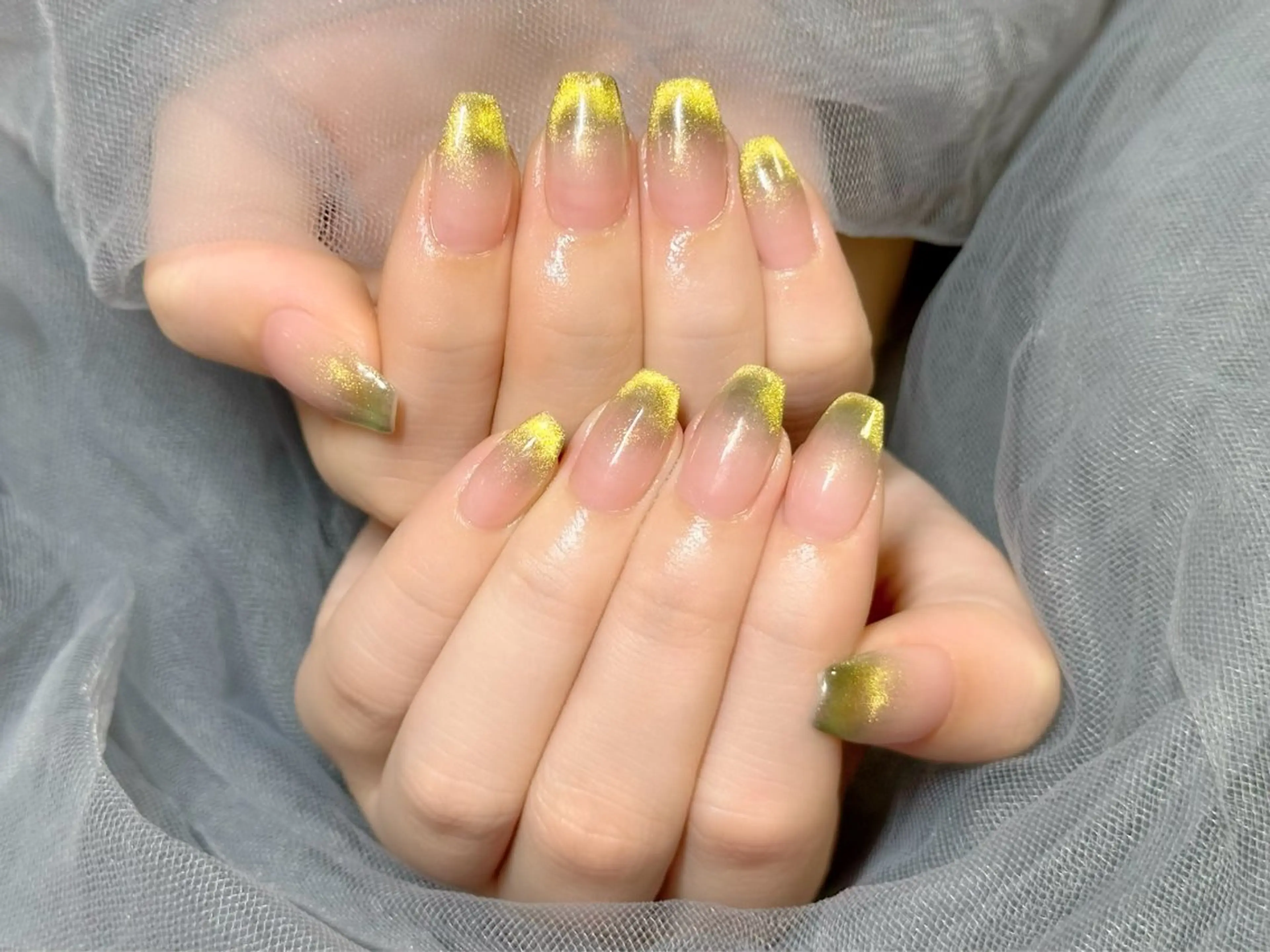 ネイル フレンチネイル マグネットネイル マグネットフレンチ ハンドネイル Nail Salon KURELLYのネイルデザイン