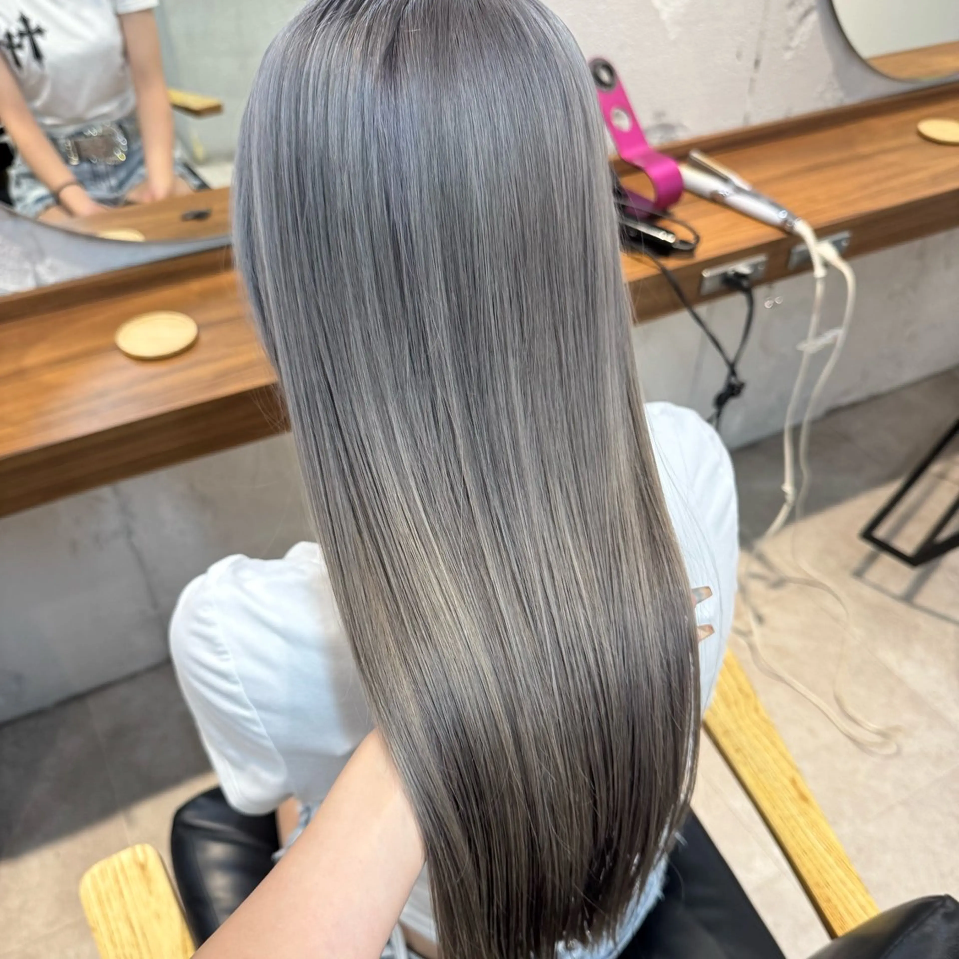 ロング カラー 高橋 充輝のヘアスタイル