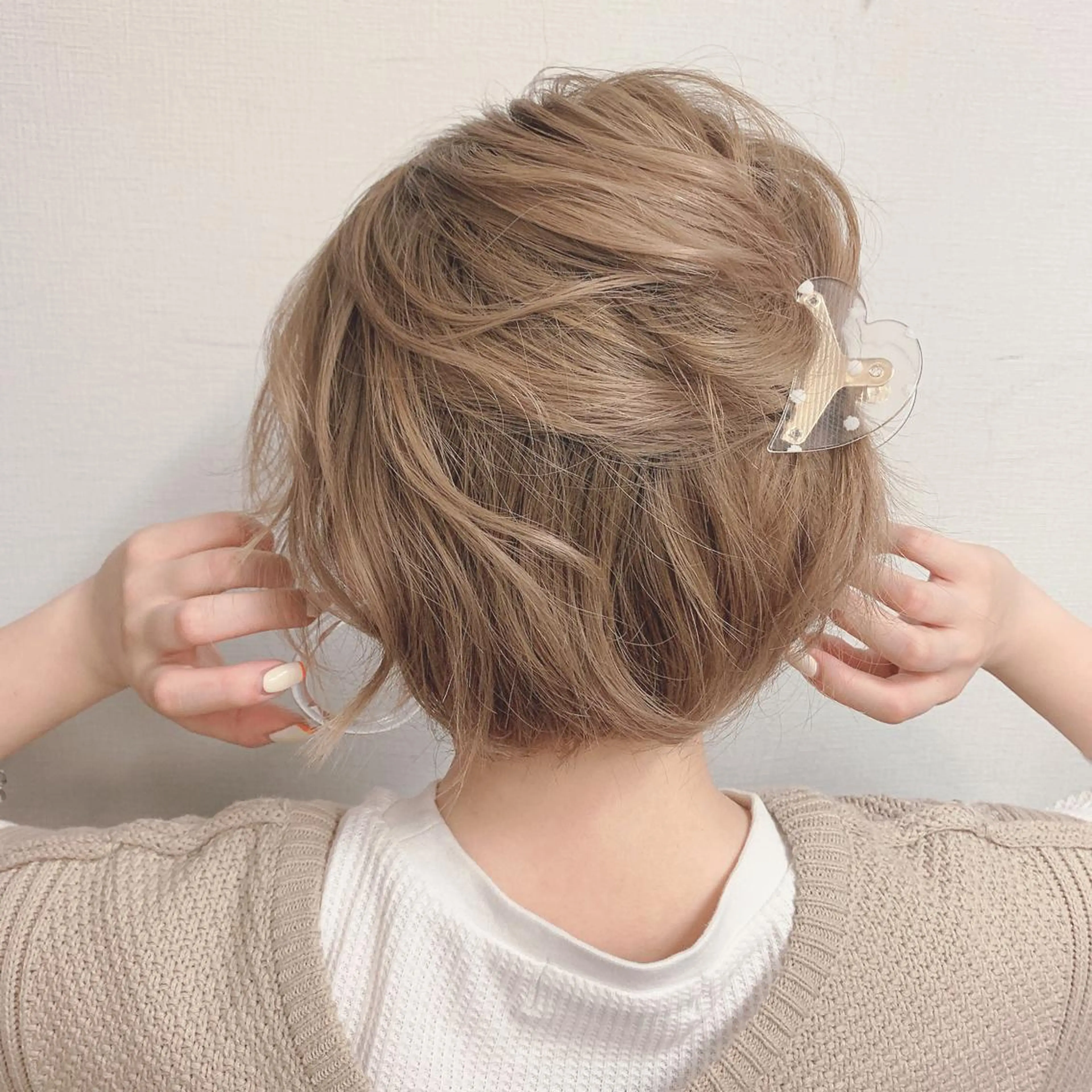 ショート カラー ヘアアレンジ ベージュカラー ダブルカラー カット ヘアカラー トリートメント Aloa透明感ヘア ♡kanami♡のヘアスタイル