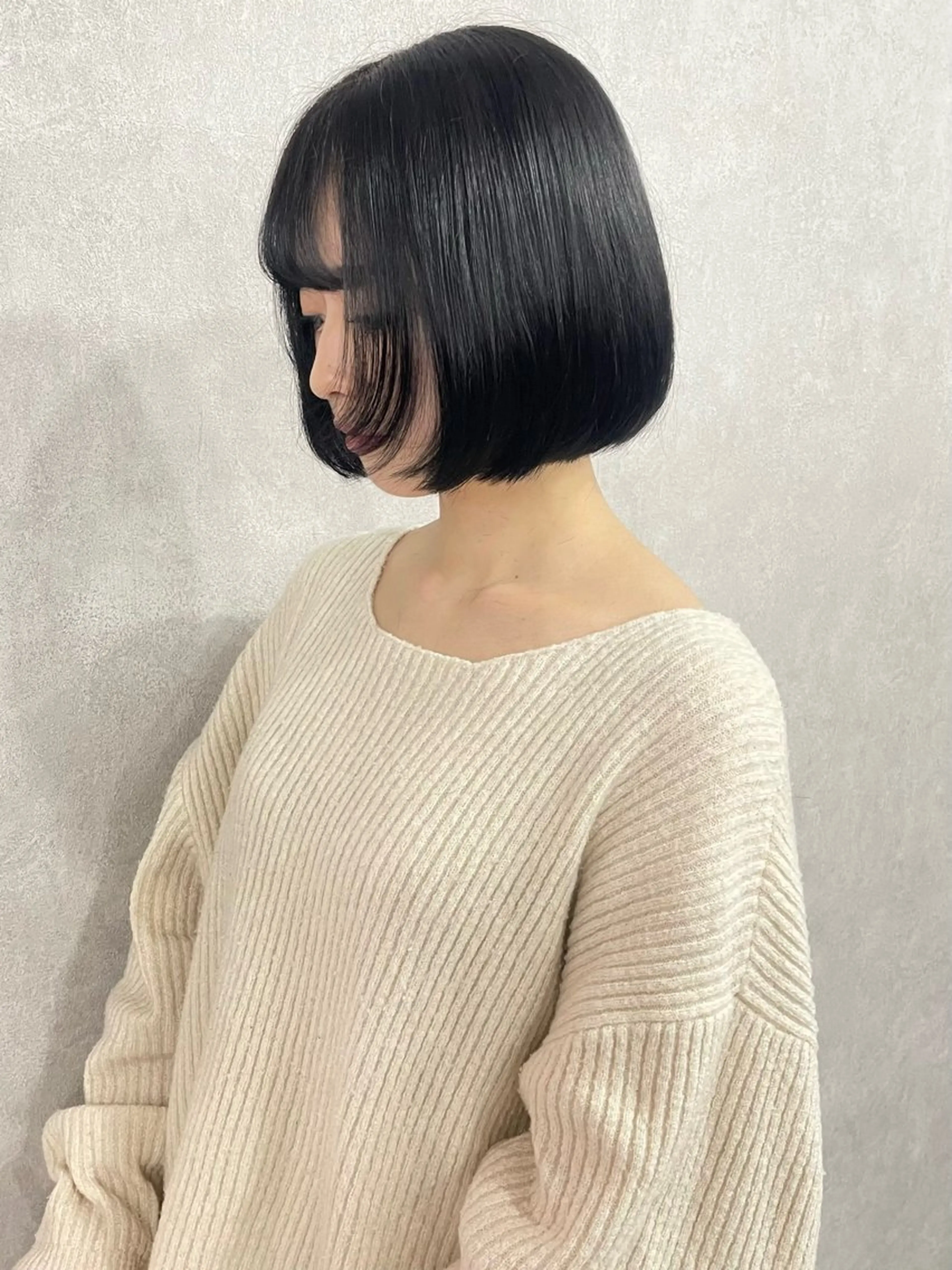 ショート カラー ボブ 顔まわりレイヤー レイヤーカット カット ヘアカラー トリートメント 盛れる顔まわり✨🎀 レイヤー別所好葉のヘアスタイル