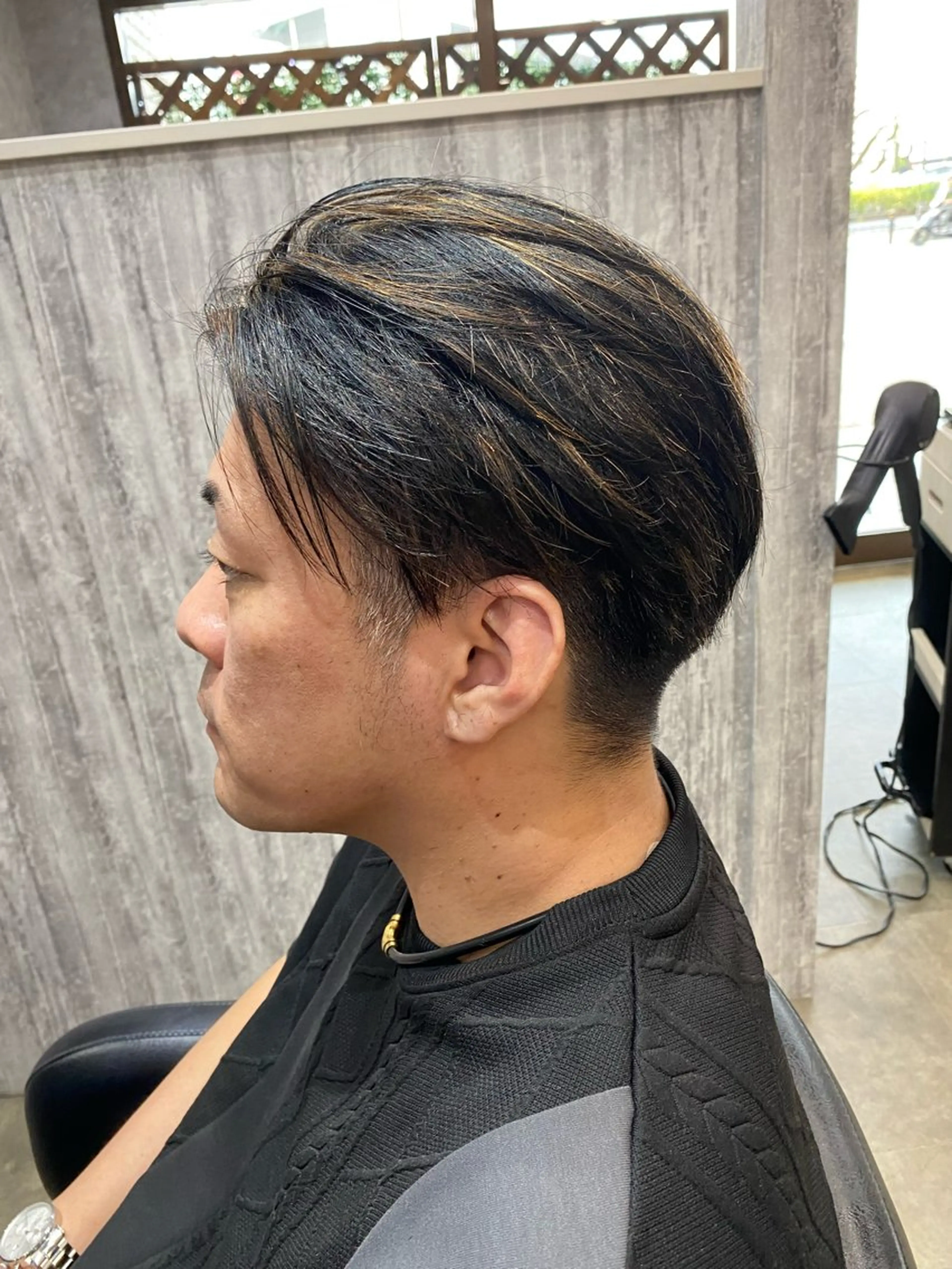 ショート メンズ メンズブリーチ メンズハイライト メンズメッシュ ハイライト カット ヘアカラー 福澤玲央／博多／千代 ／メンズカットのヘアスタイル