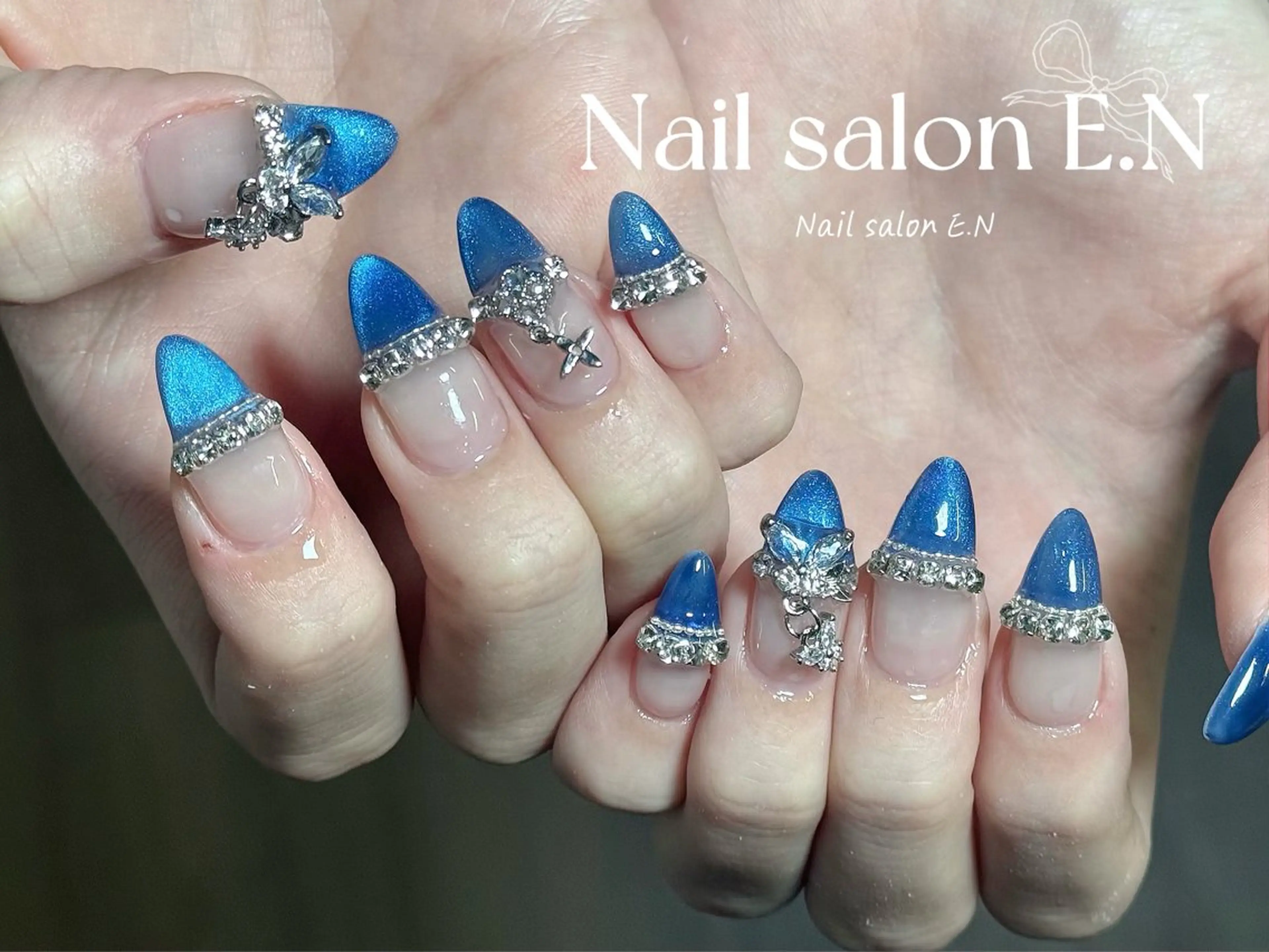 ネイル アートネイル オーロラネイル ブラウン クリアネイル フレンチネイル ハンドネイル E.N🦋 長さ出し/持ち込みのネイルデザイン