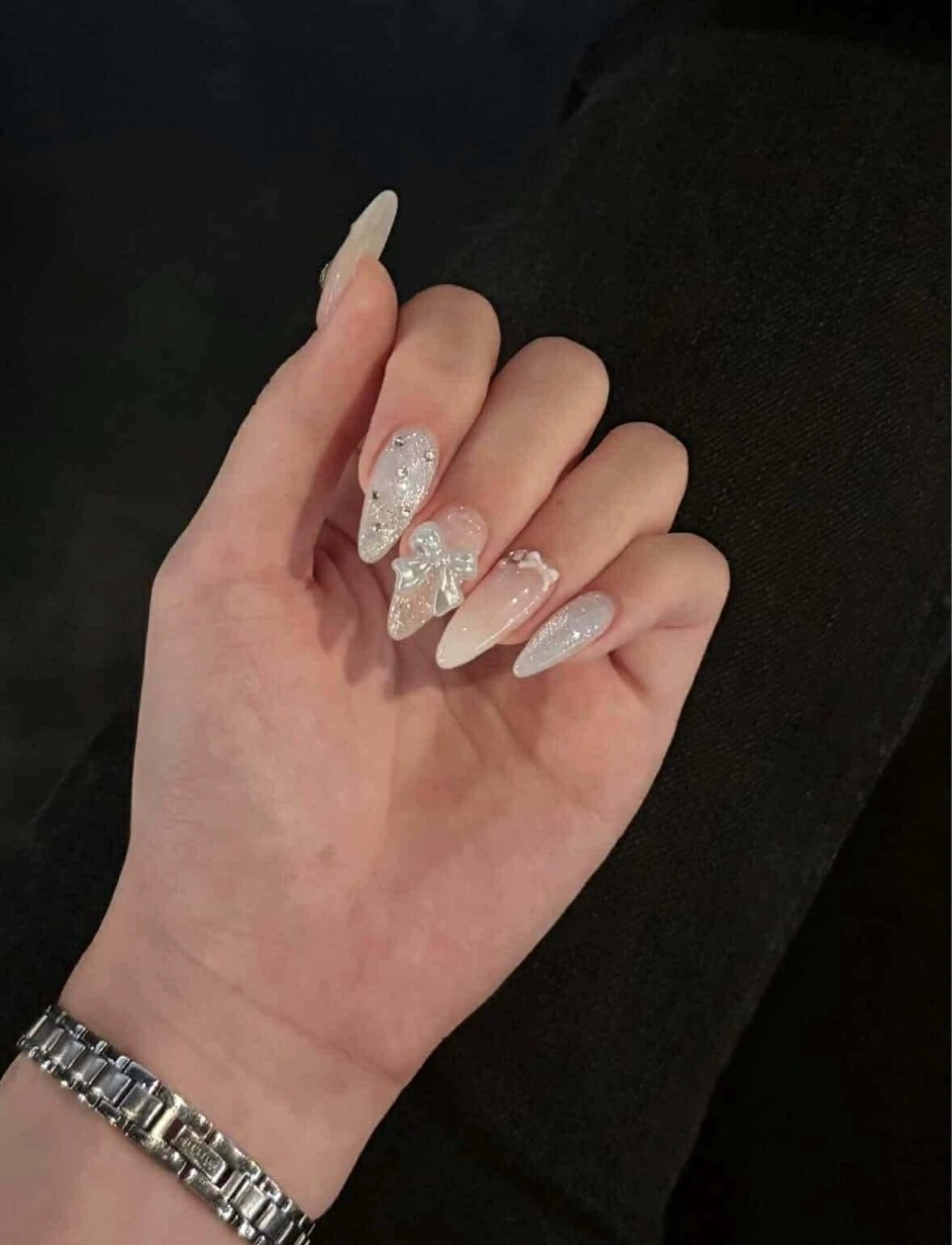 ネイル ハンドネイル Tini ANA.CHUOのネイルデザイン