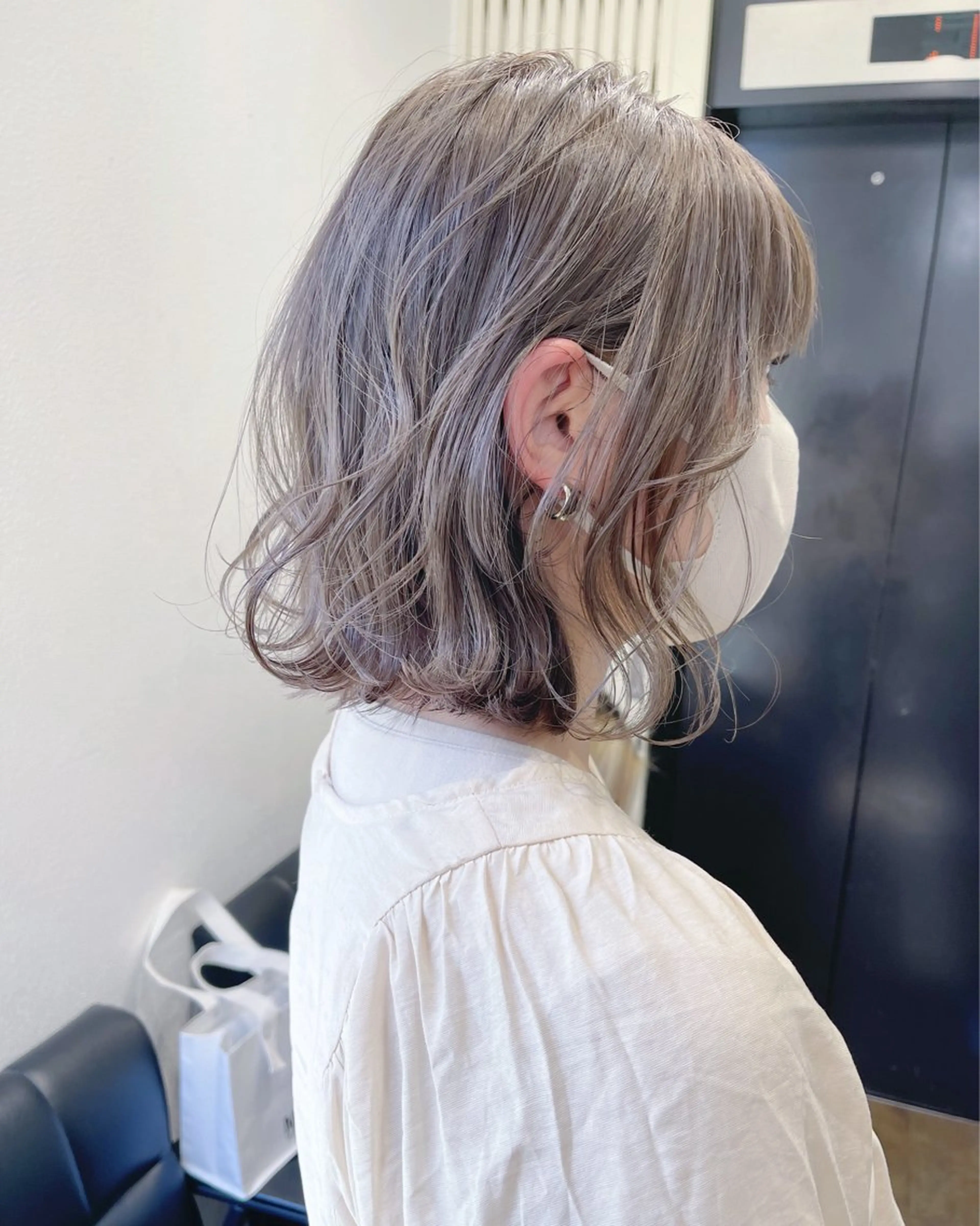 ミディアム カラー グレージュ ミルクティーグレージュ ヘアカラー トリートメント AiM 大名　似合わせカットのヘアスタイル