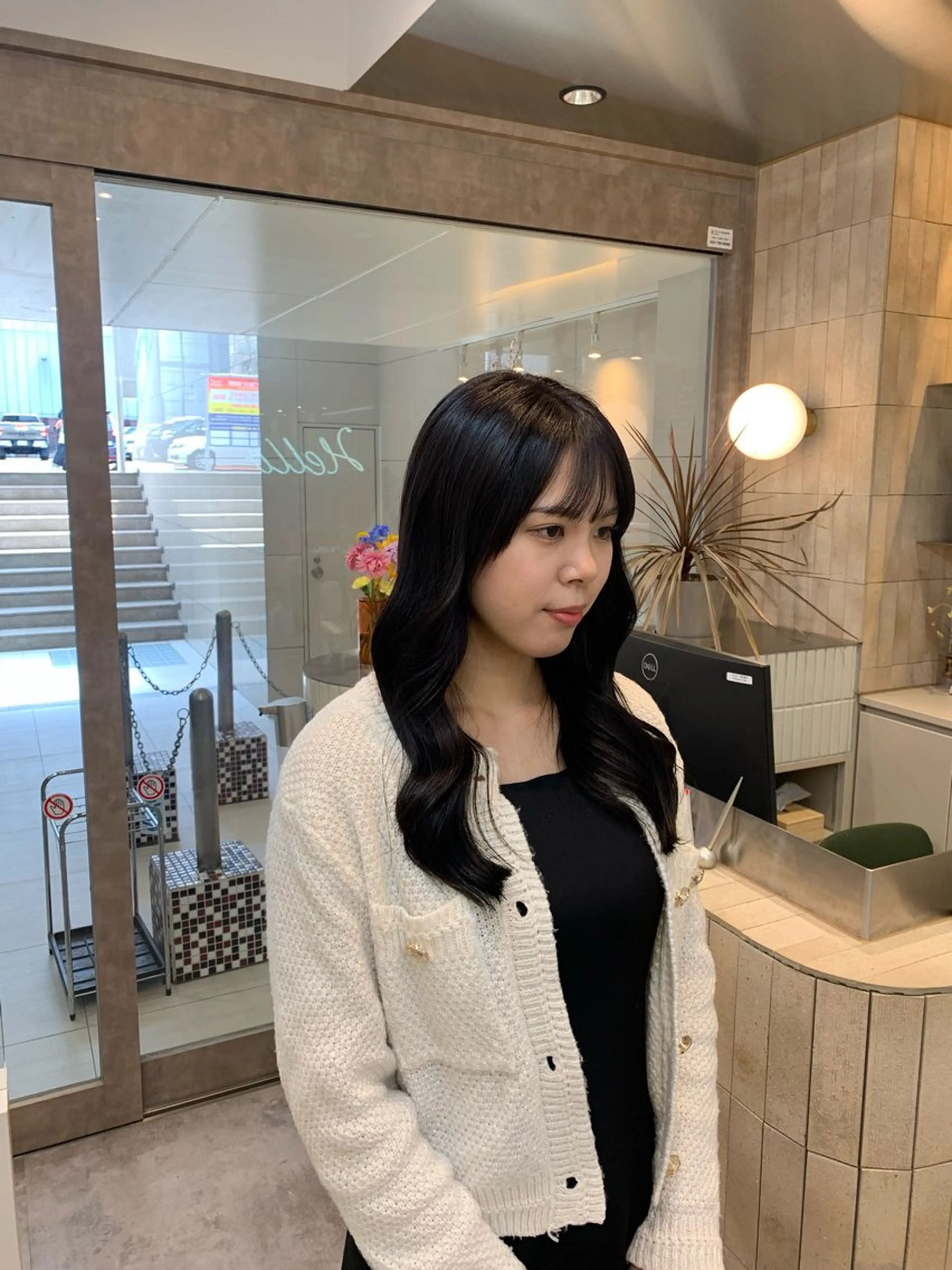 ミディアム カット ヘアカラー トリートメント レイヤー/艶髪/ボブ /くびれ/伊藤　勇司のヘアスタイル