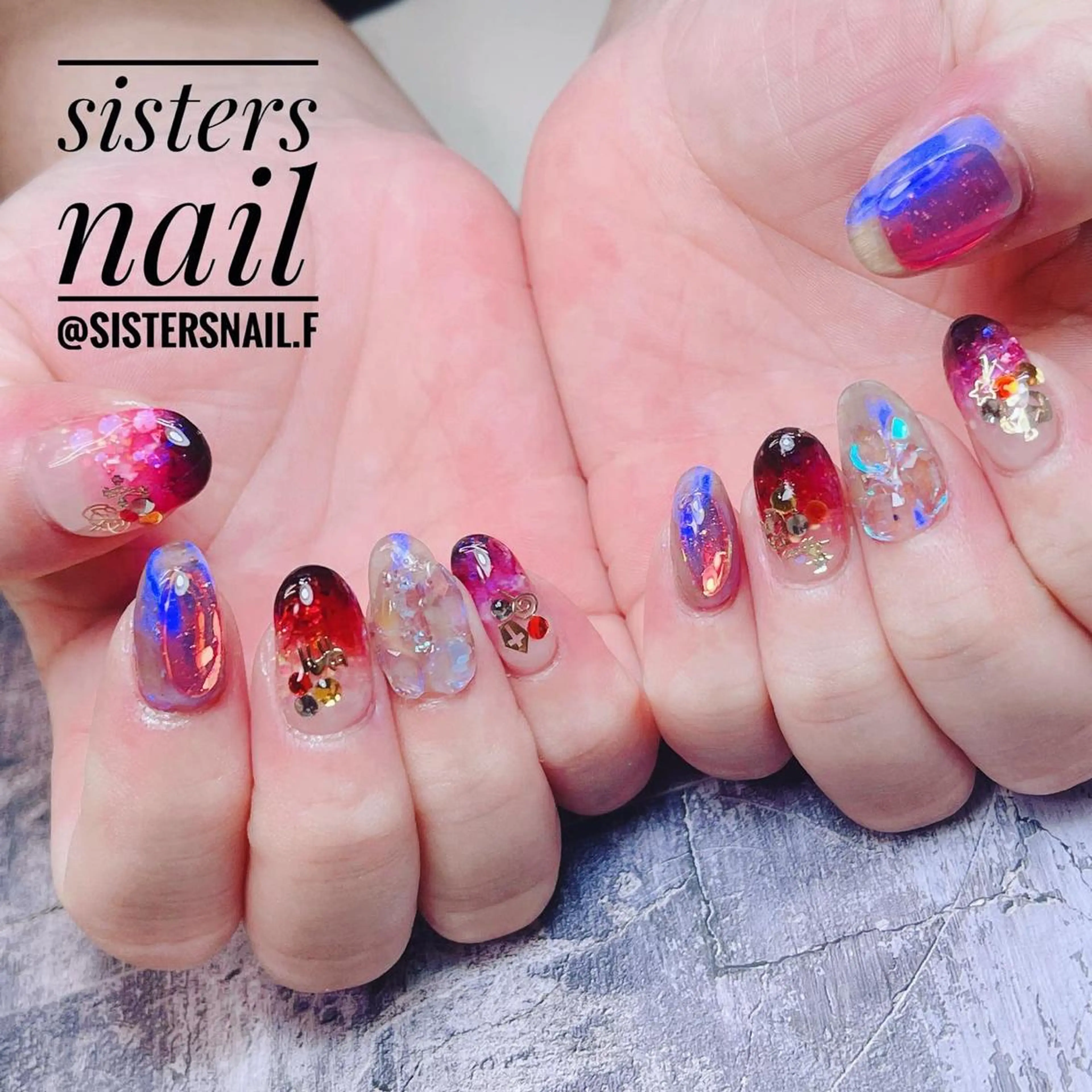 ネイル アートネイル オーロラネイル ハロウィン 氷ネイル・うるうるネイル ストーンネイル sisters nail.fのネイルデザイン