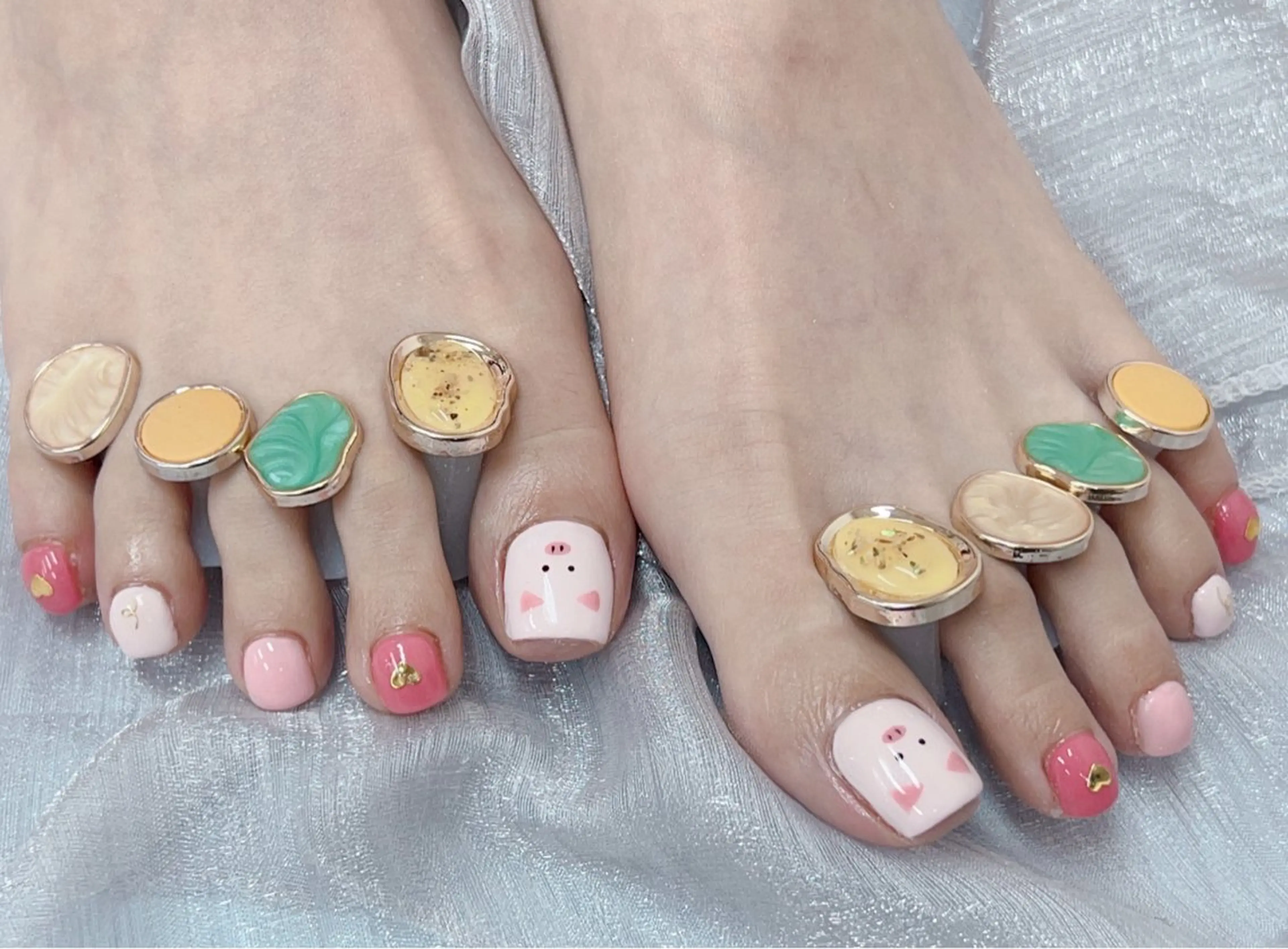 ネイル lucky nail 歌舞伎町のネイルデザイン