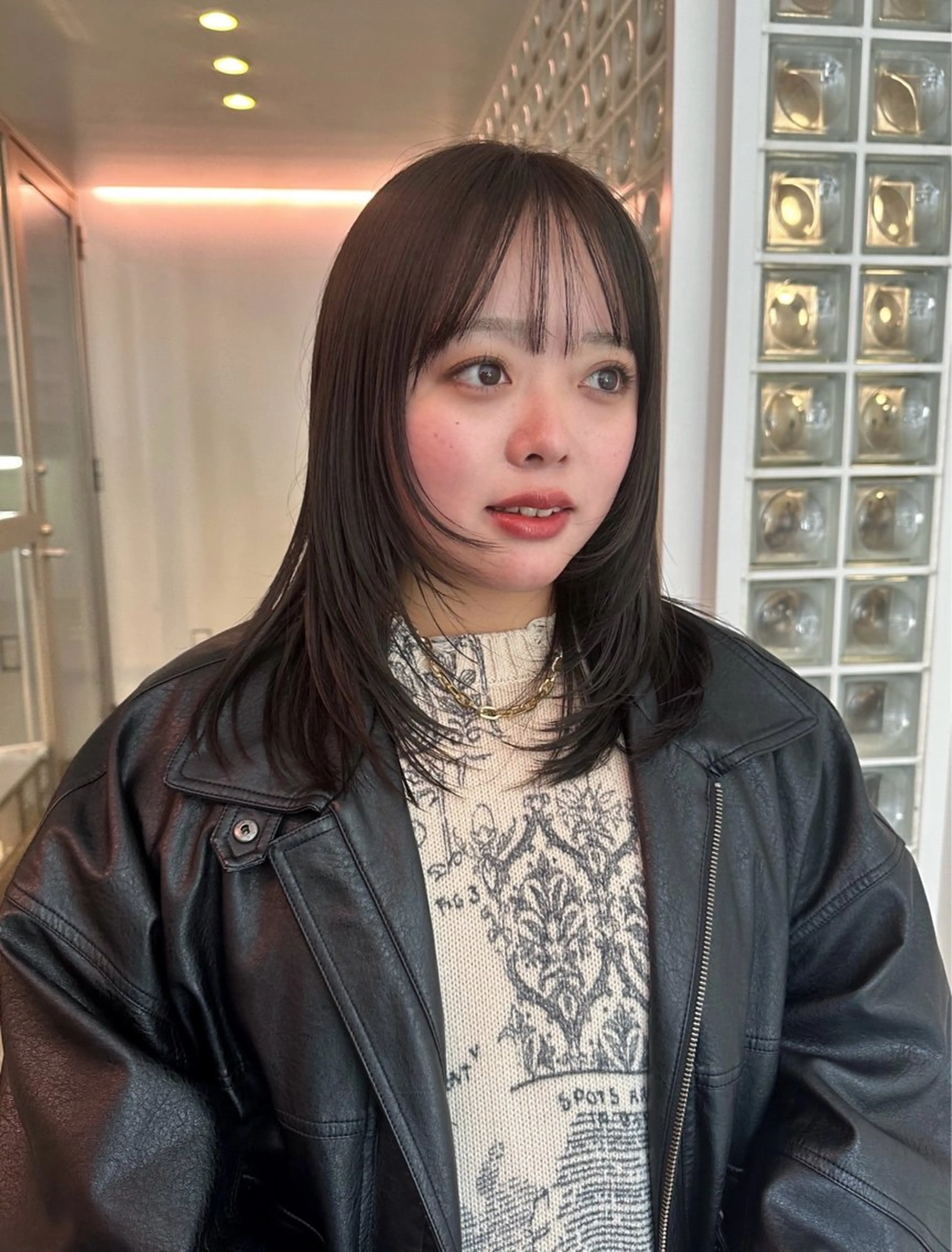 ミディアム 顔まわりレイヤー レイヤーカット ボブ/似合わせ レイヤーcocomoのヘアスタイル