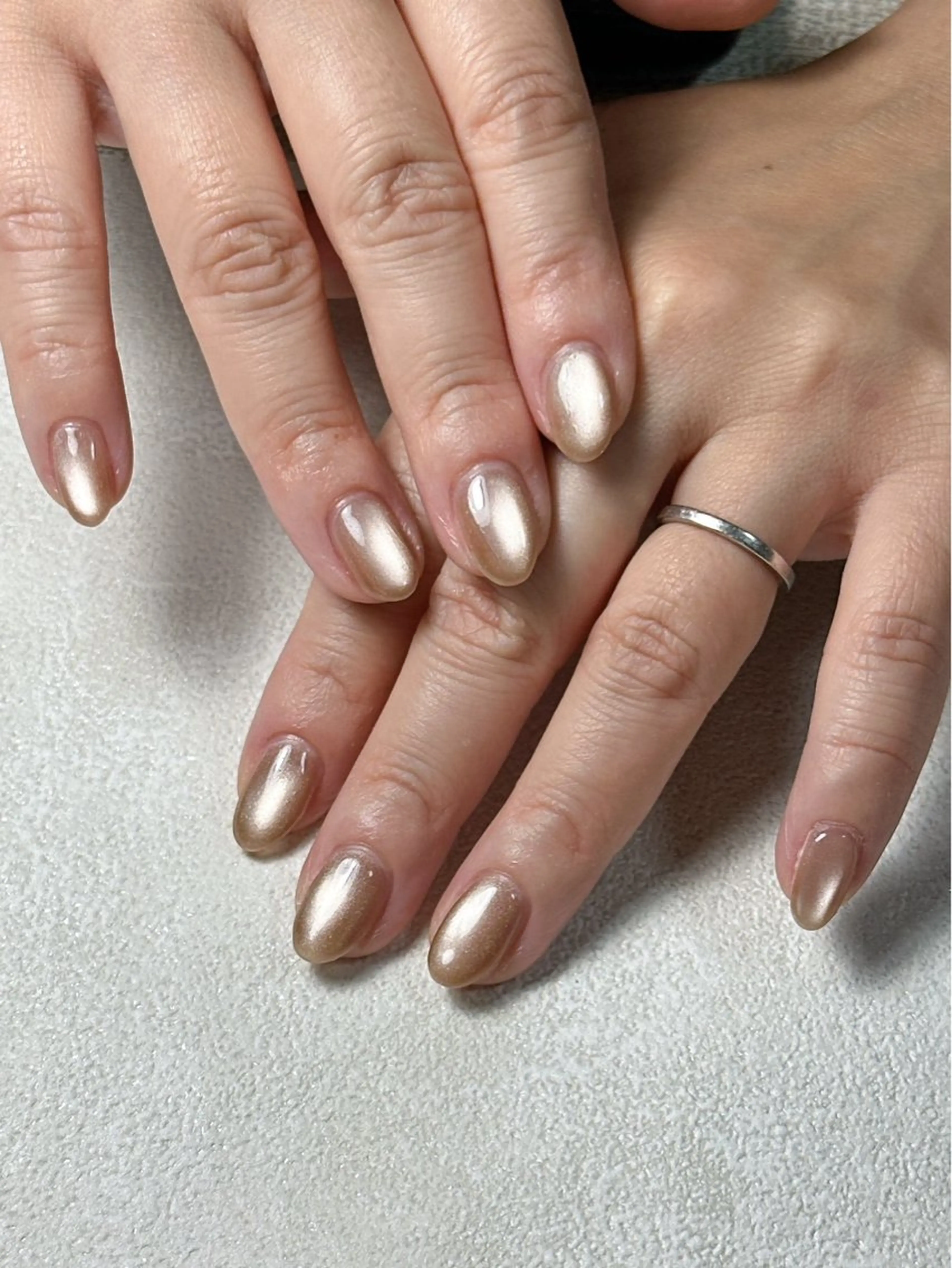 ネイル オーロラネイル フットネイル フレンチネイル ジェルネイル キラキラネイル ハンドネイル kikinail 溝の口のネイルデザイン