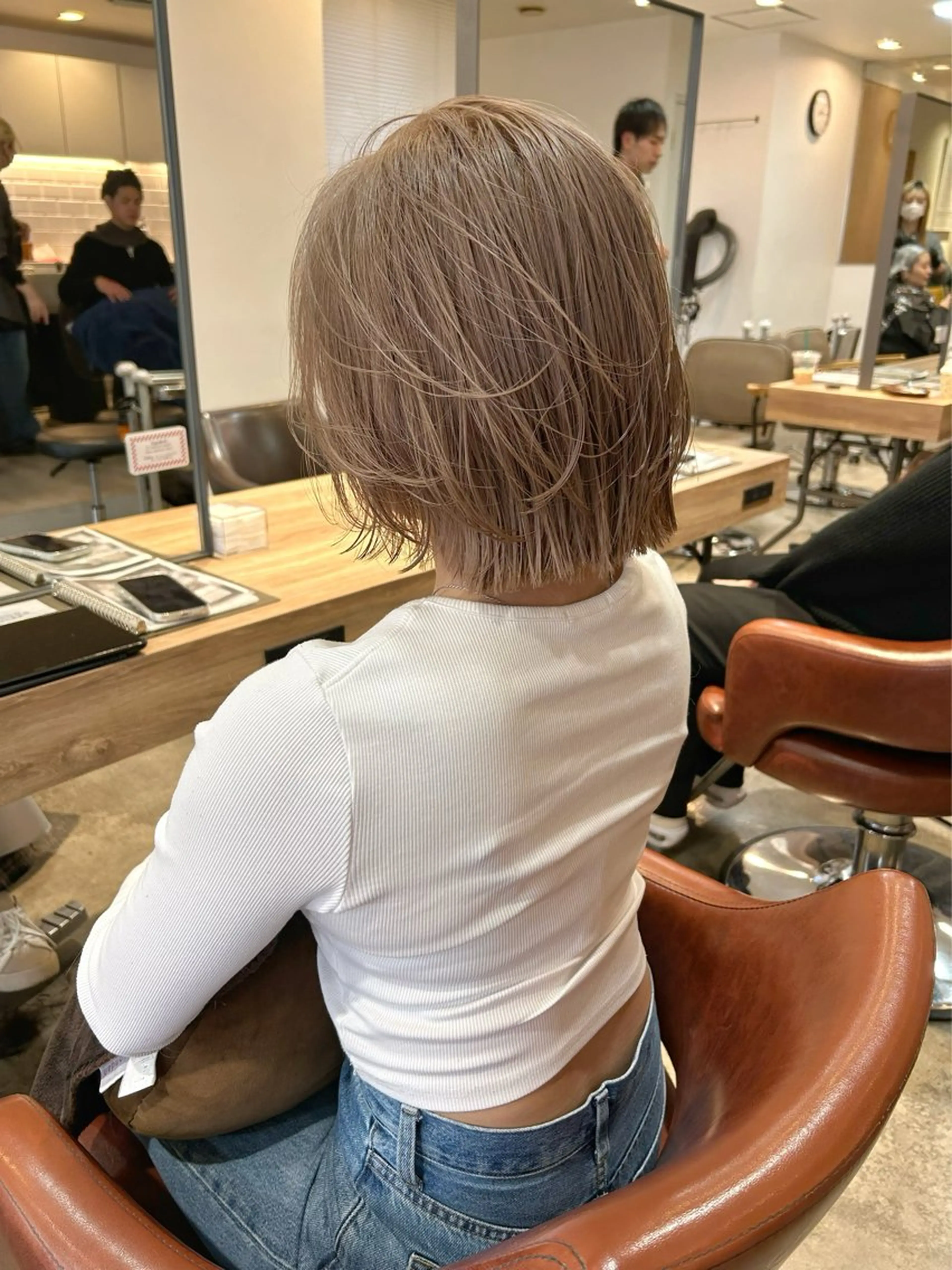 ショート カラー ベージュカラー カラーリスト菅野 竜矢🌈のヘアスタイル