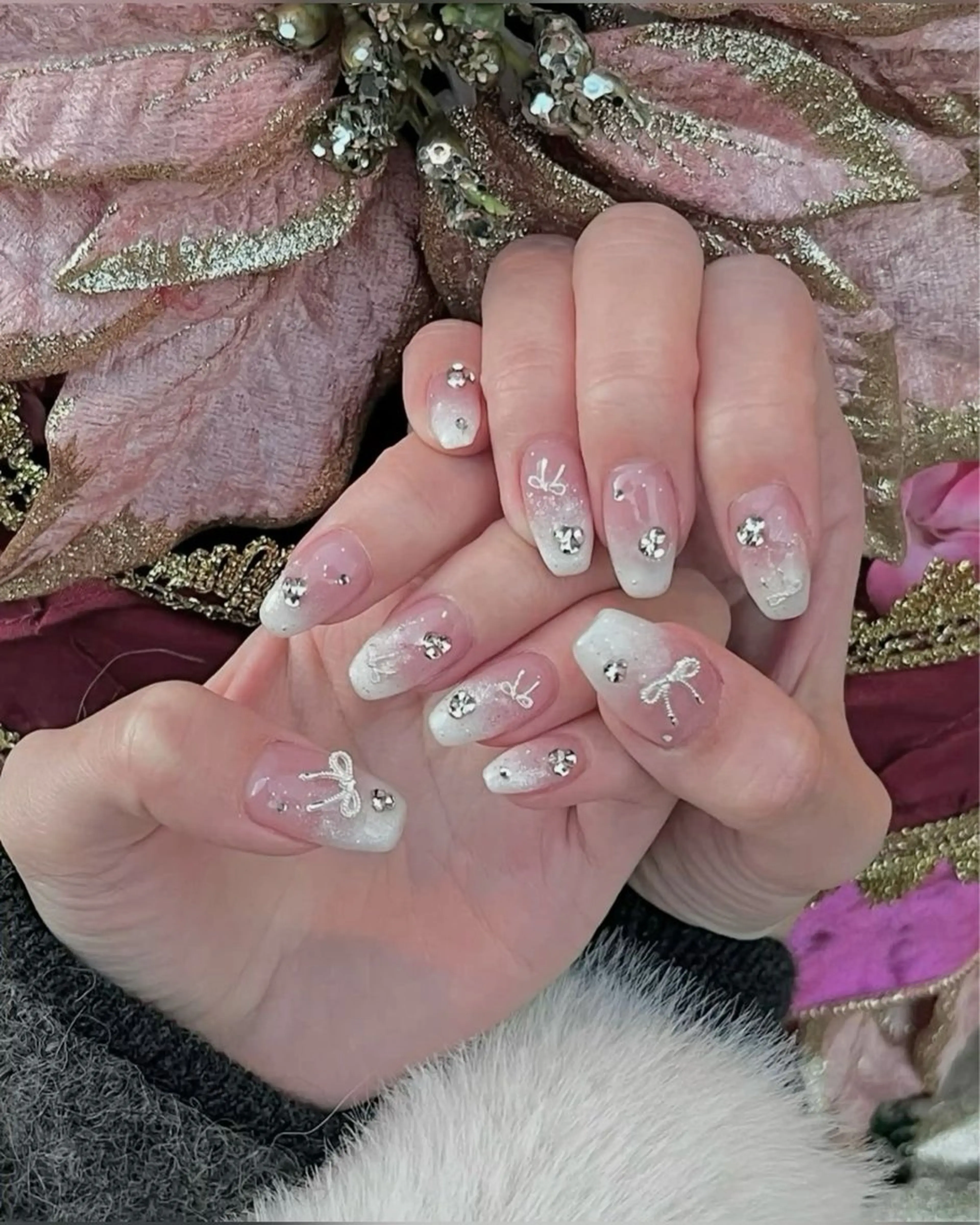 ネイル フラワーネイル フレンチネイル ジェルネイル ガーリー グラデーション ハンドネイル AIN Nailのネイルデザイン