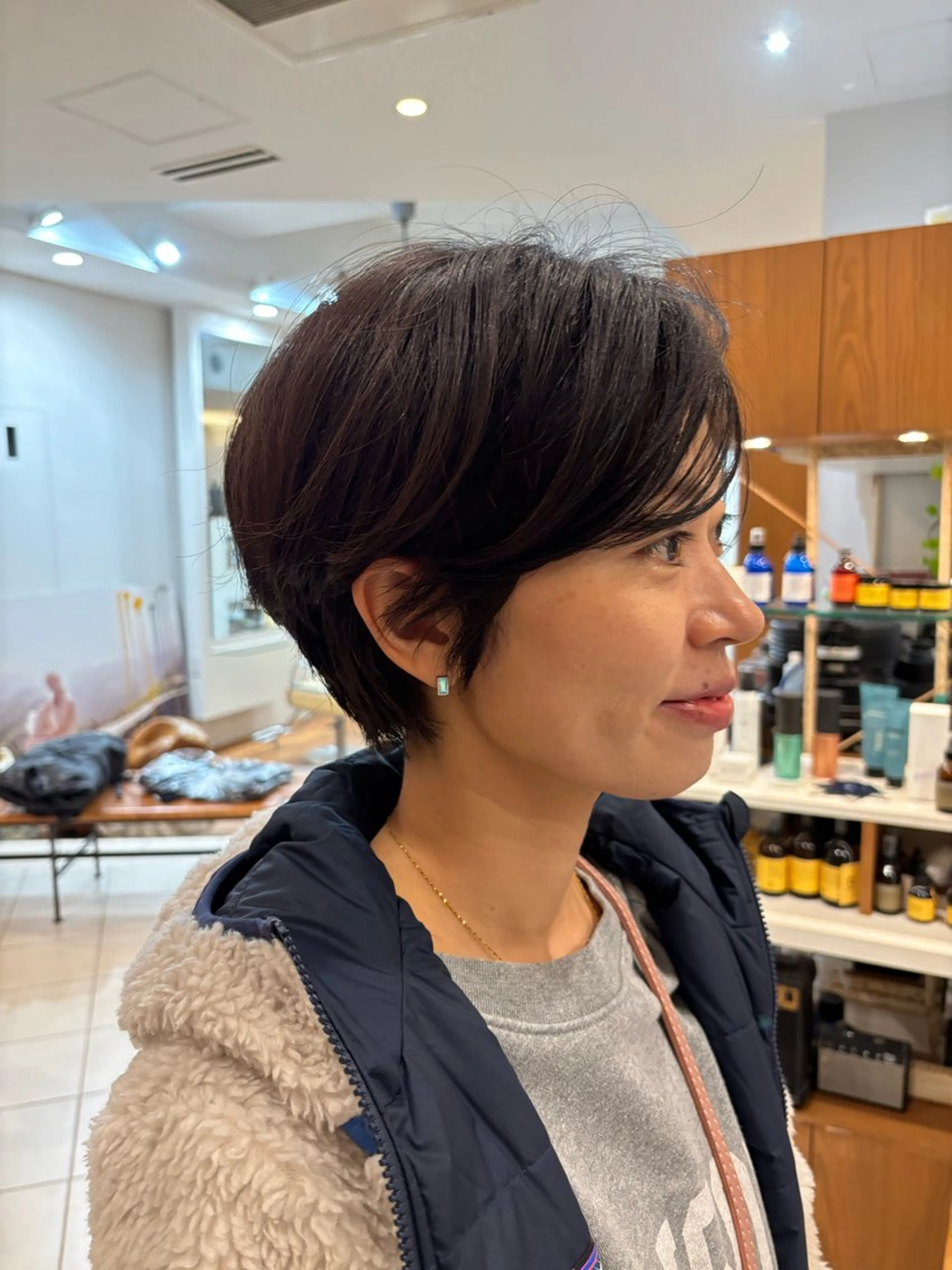ショート 柿坂 華のヘアスタイル