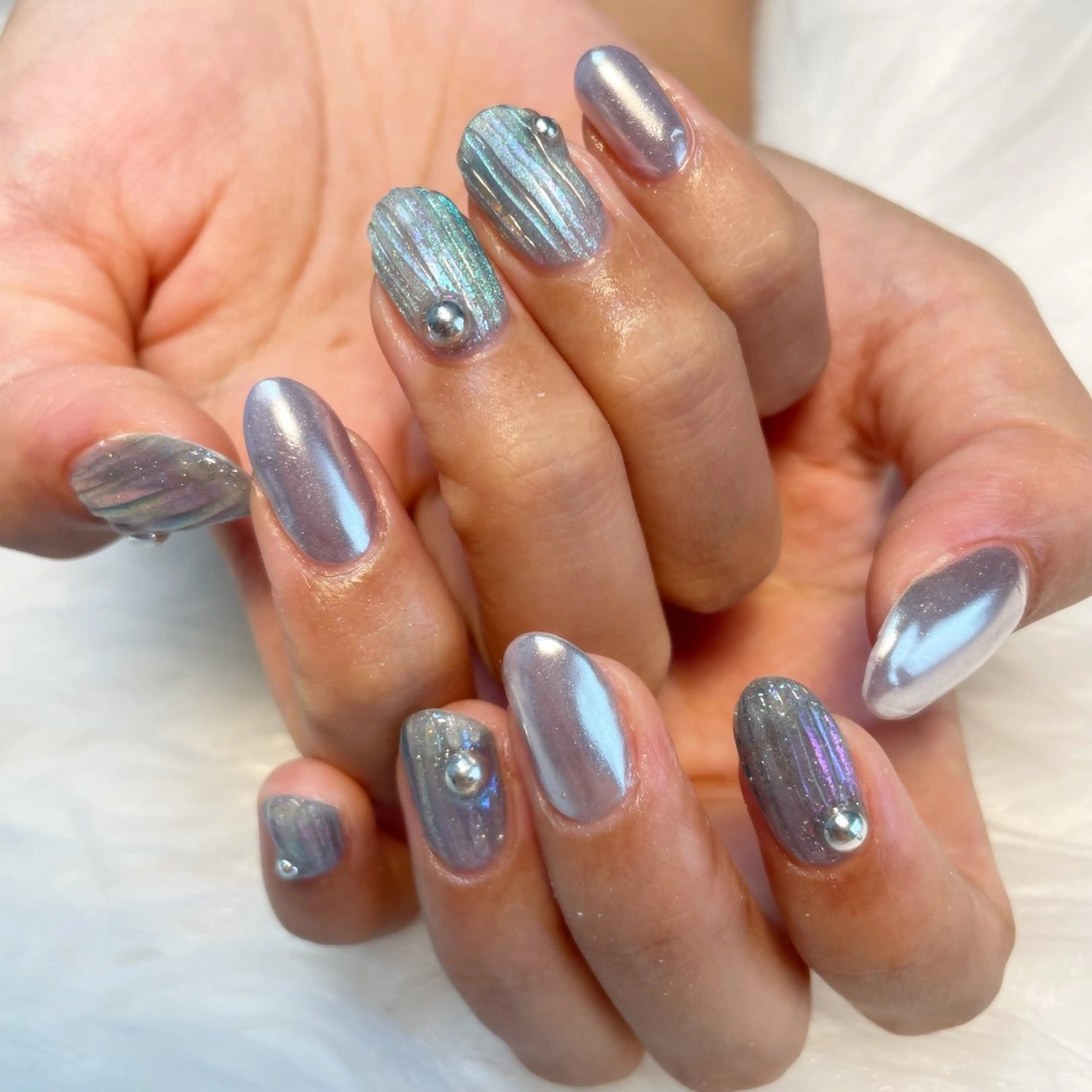 ネイル ハンドネイル ゴテゴテ💙ワンホン リオナのネイルデザイン