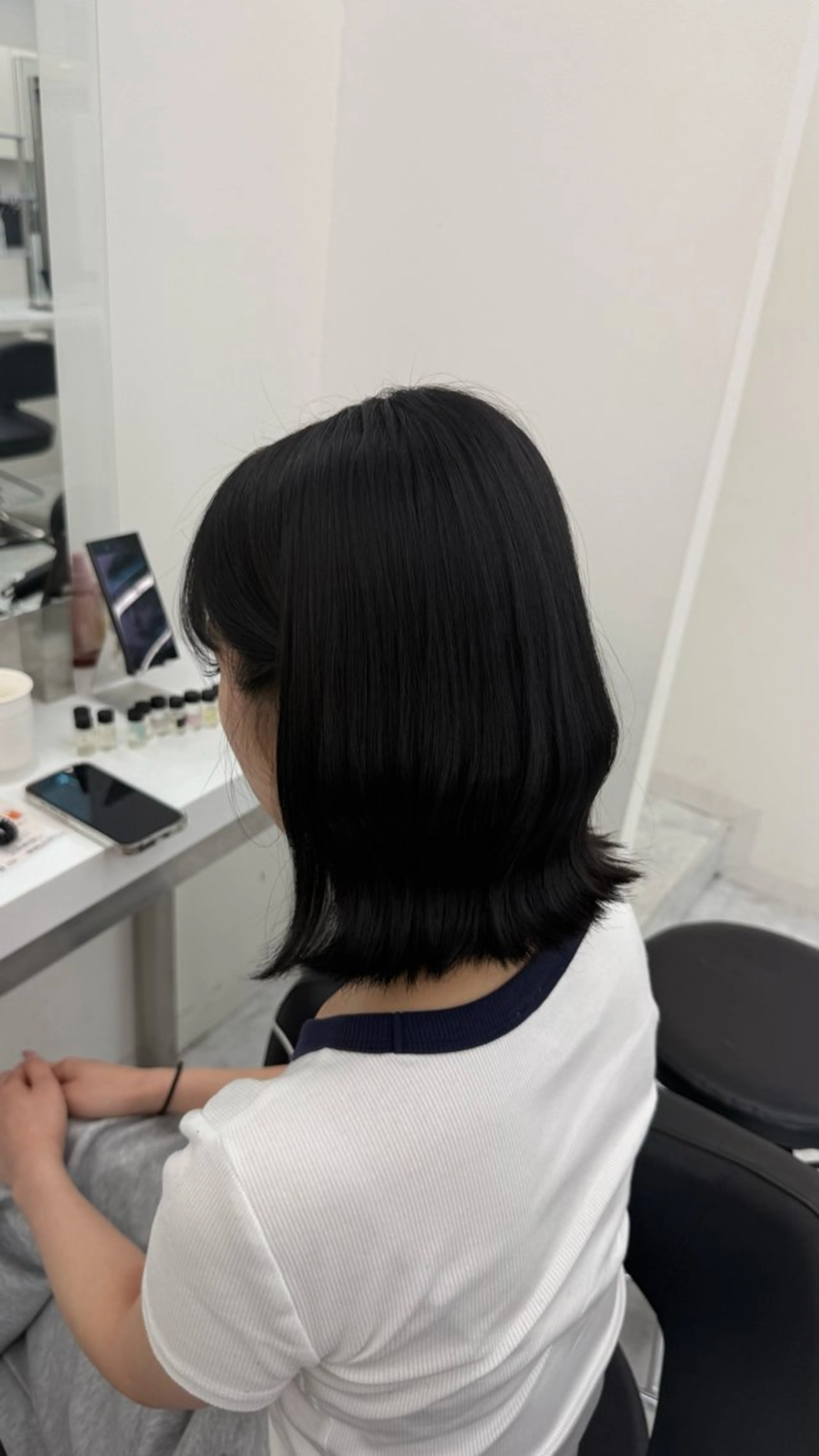 カラー ワンホンカラー chino🤍🤍のヘアスタイル