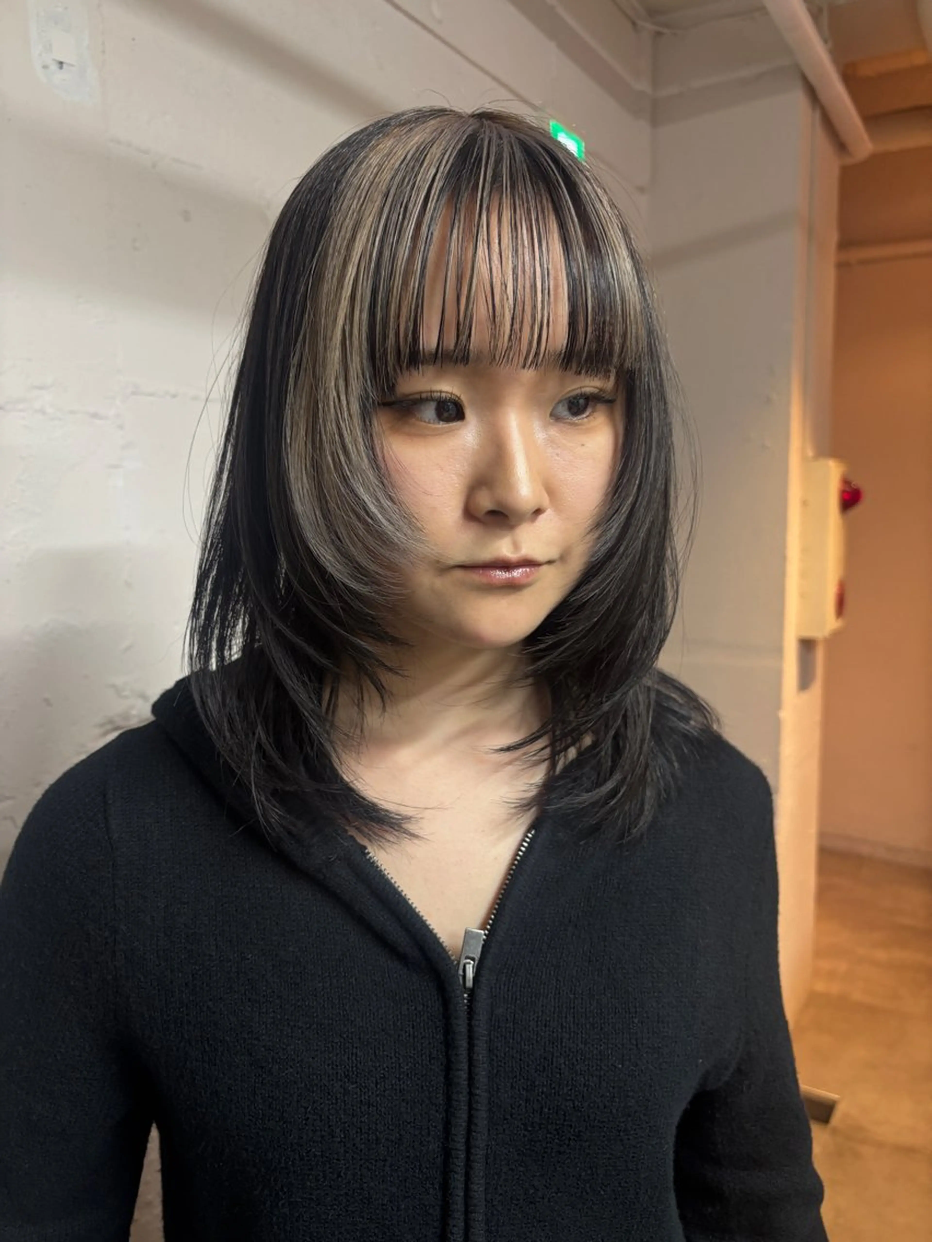 セミロング カラー 🩵似合わせカット SEIRA🩵のヘアスタイル