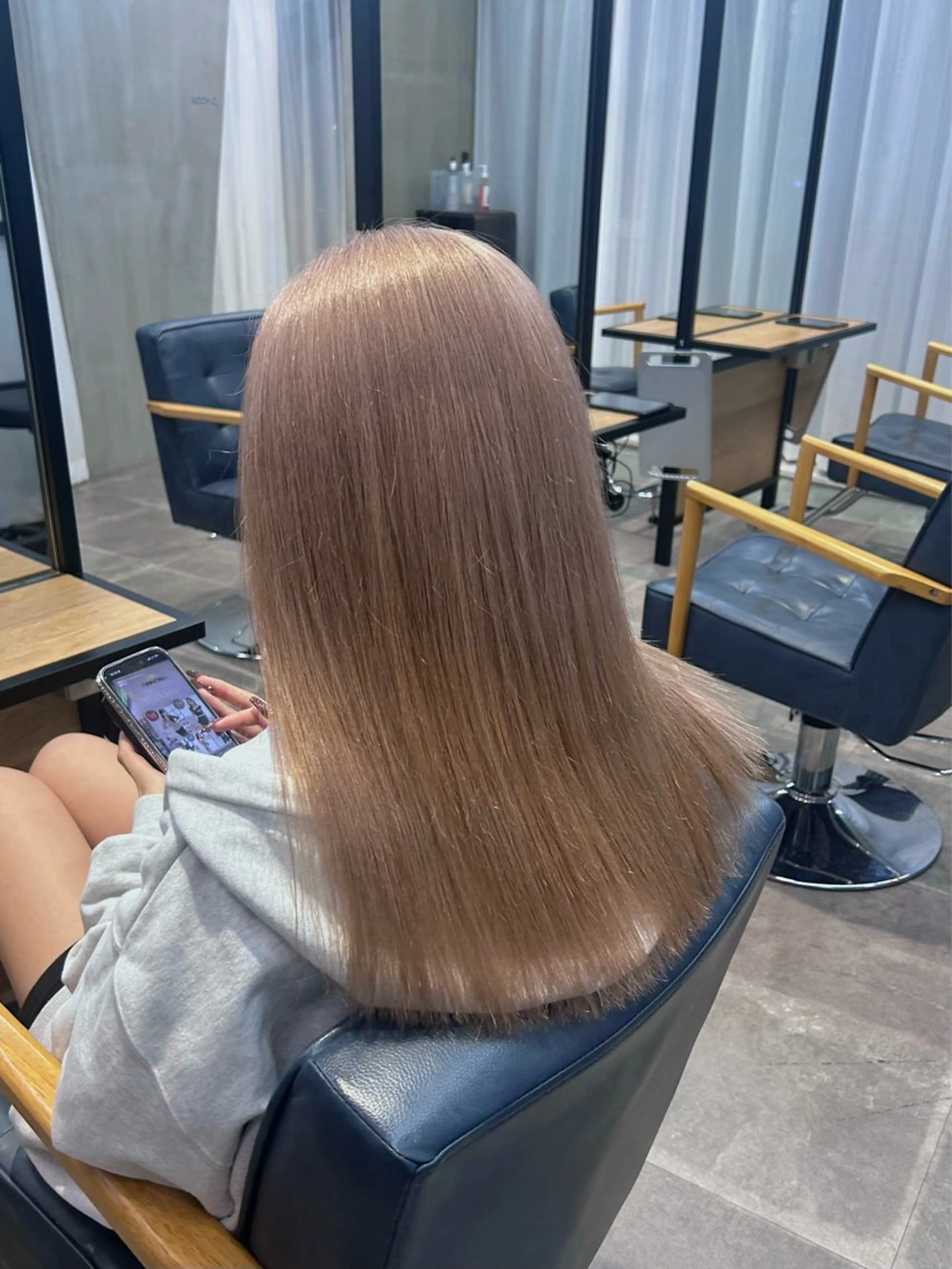 ロング カラー 韓国×髪質改善カラー 💎hinaのヘアスタイル