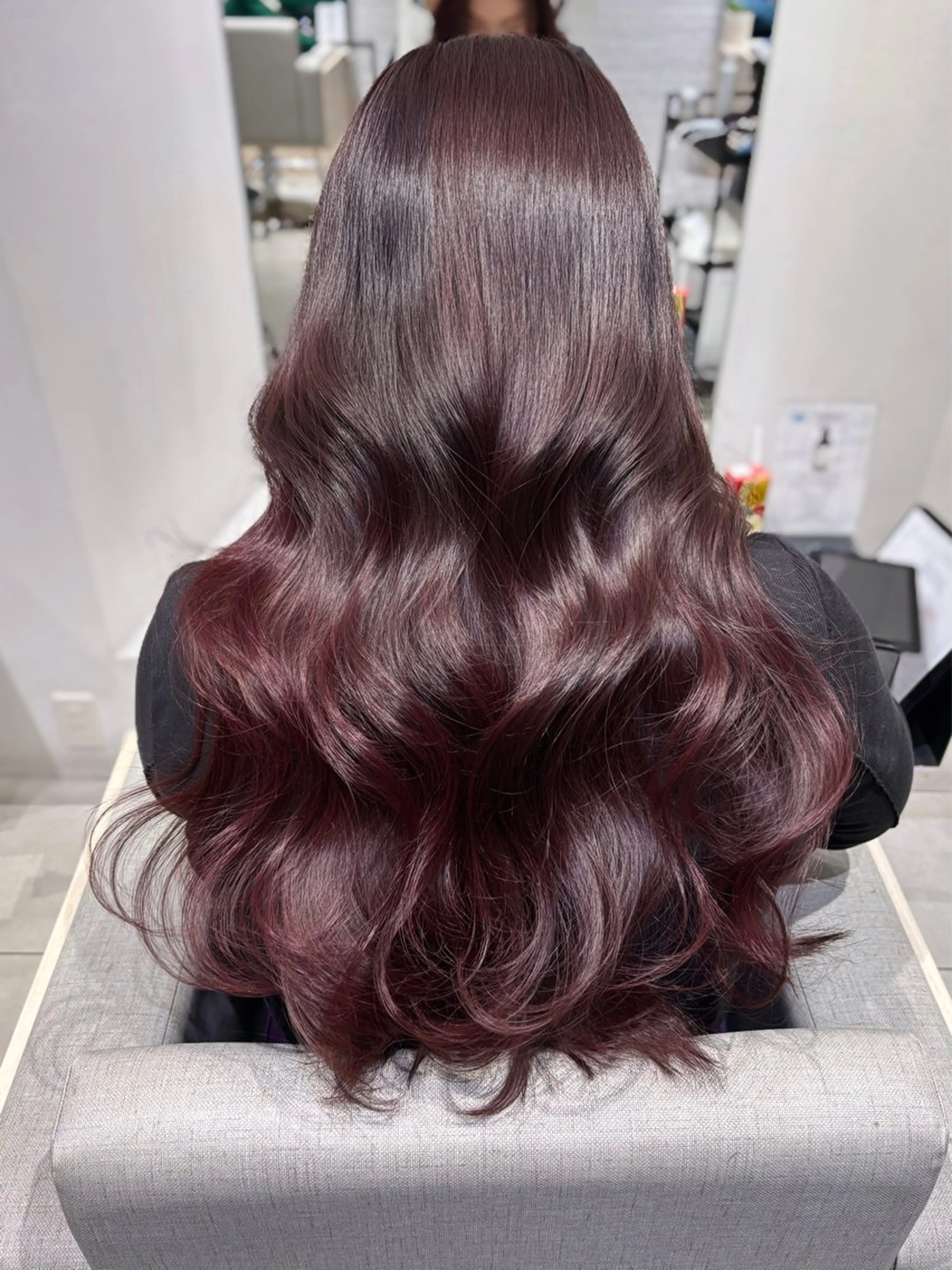 ロング カラー ブリーチ カシス ブリーチなしカラー 韓国風ヘア レイヤーカット カット ヘアカラー トリートメント 銀座/韓国レイヤー/ 艶カラー🍓原田侑依のヘアスタイル