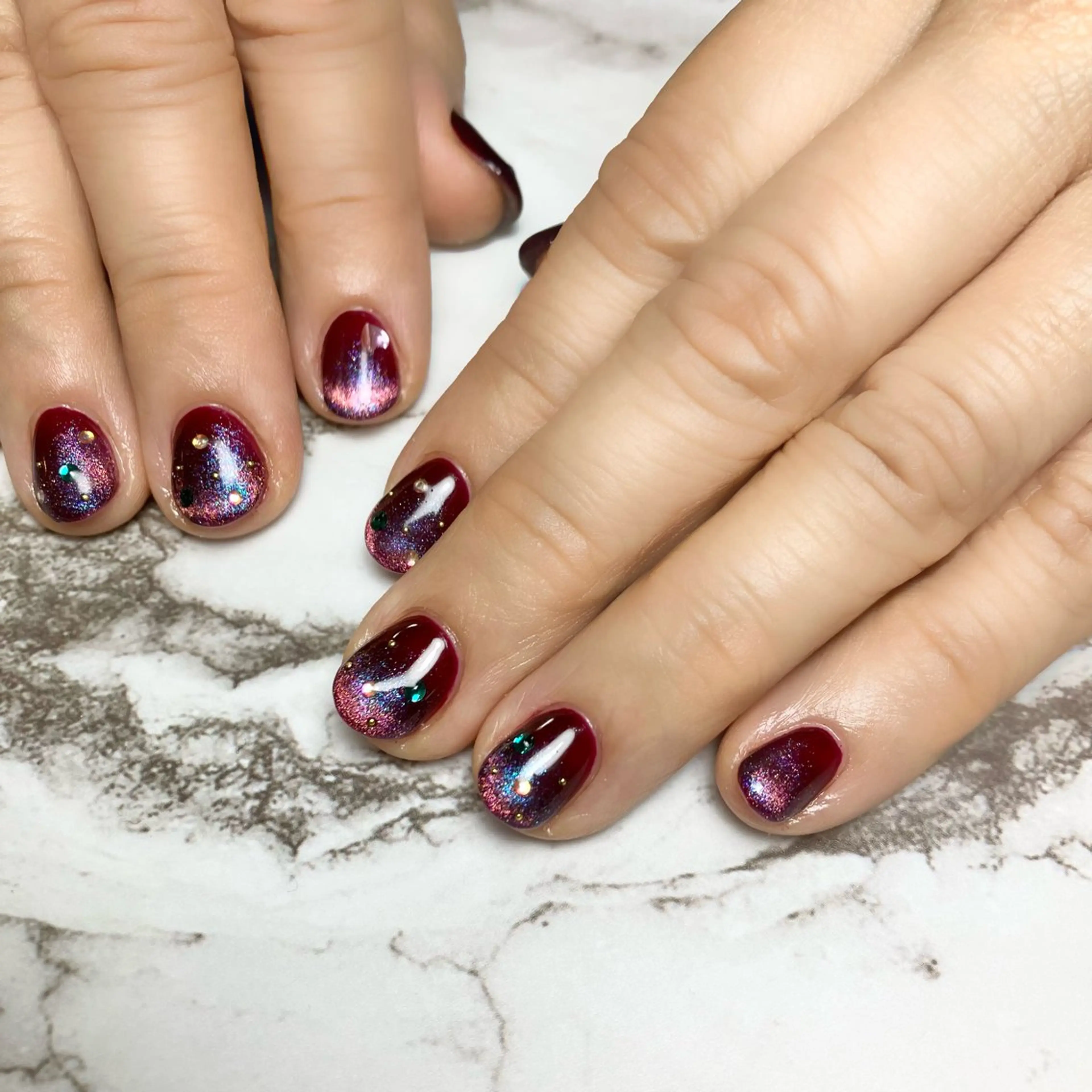 ネイル マグネットネイル 'Olu KUMIのネイルデザイン