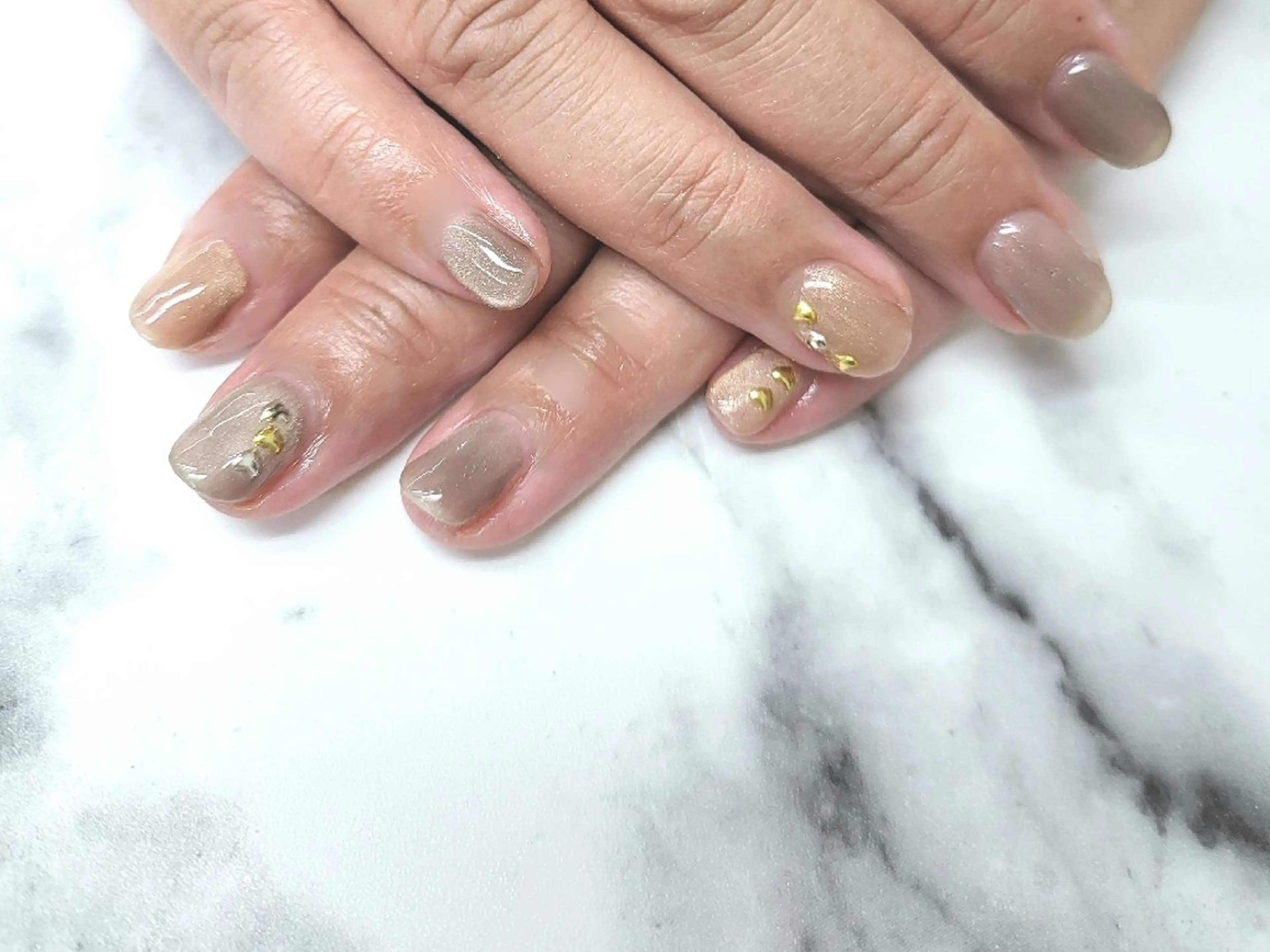 ネイル マグネットネイル バレンタイン 矢野 美希のネイルデザイン