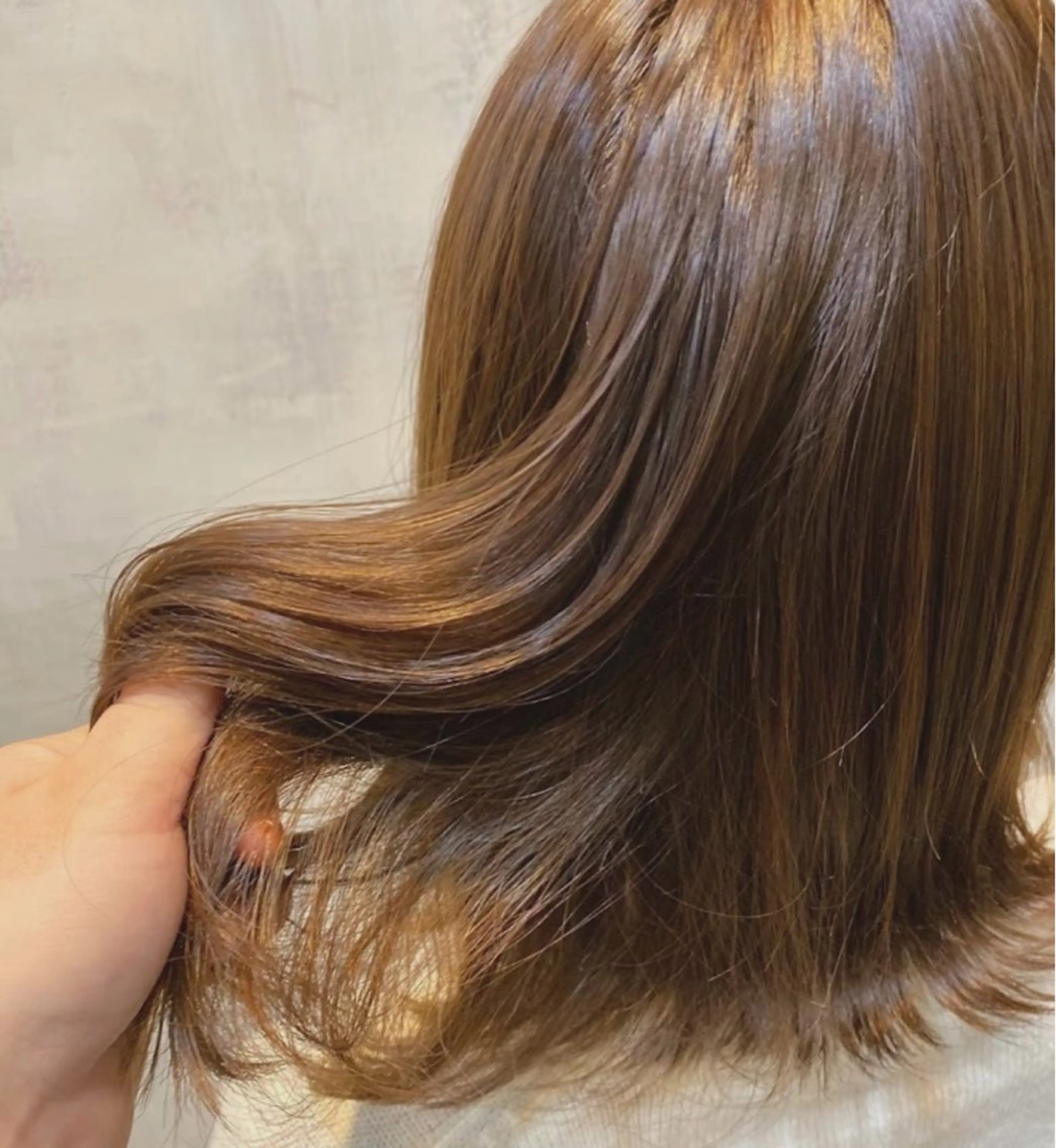 ミディアム カラー かわの ひとしのヘアスタイル