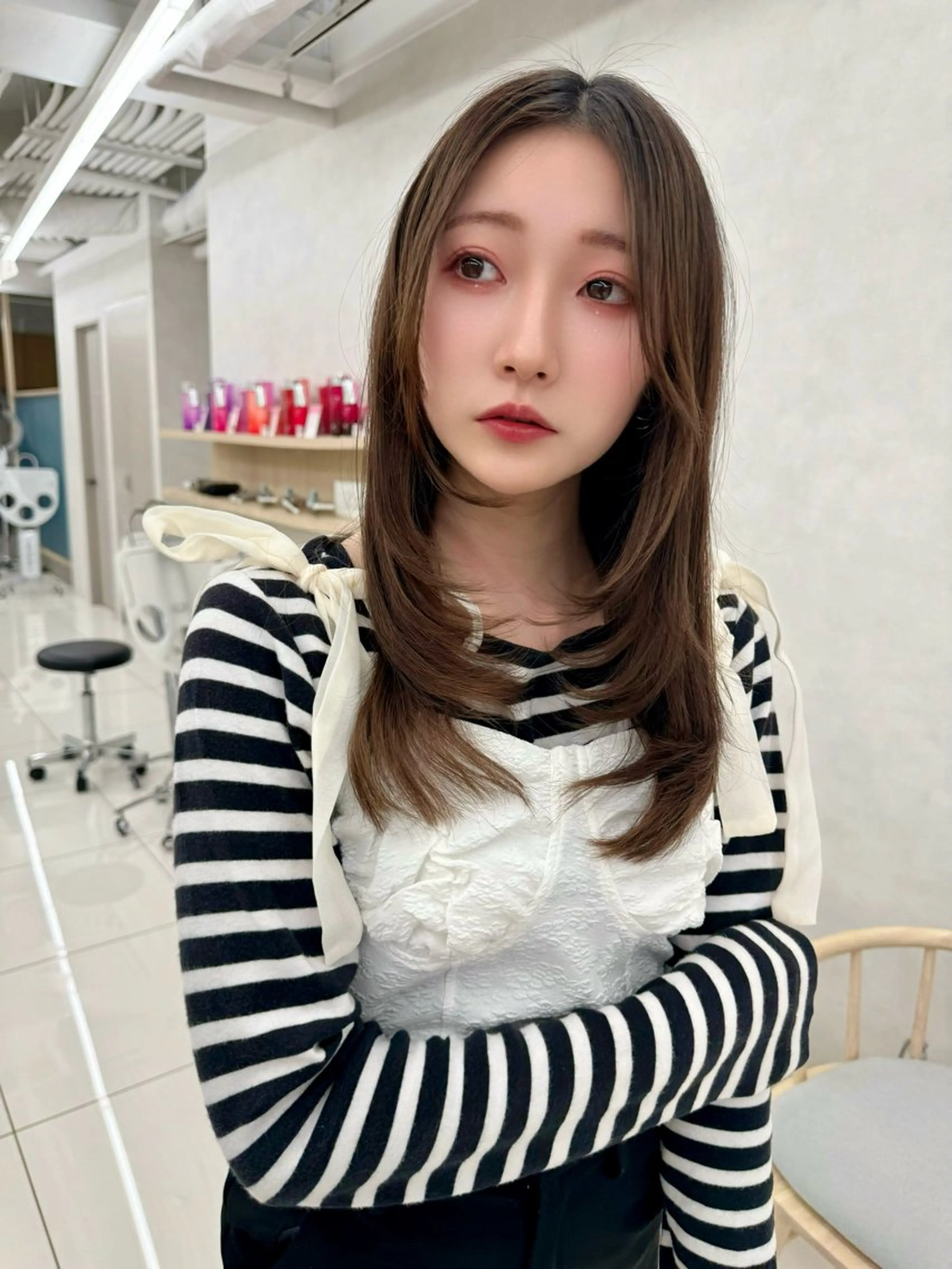 ロング レイヤーカット 小顔カット 三鷹で1番ショート ボブをカットする新谷のヘアスタイル