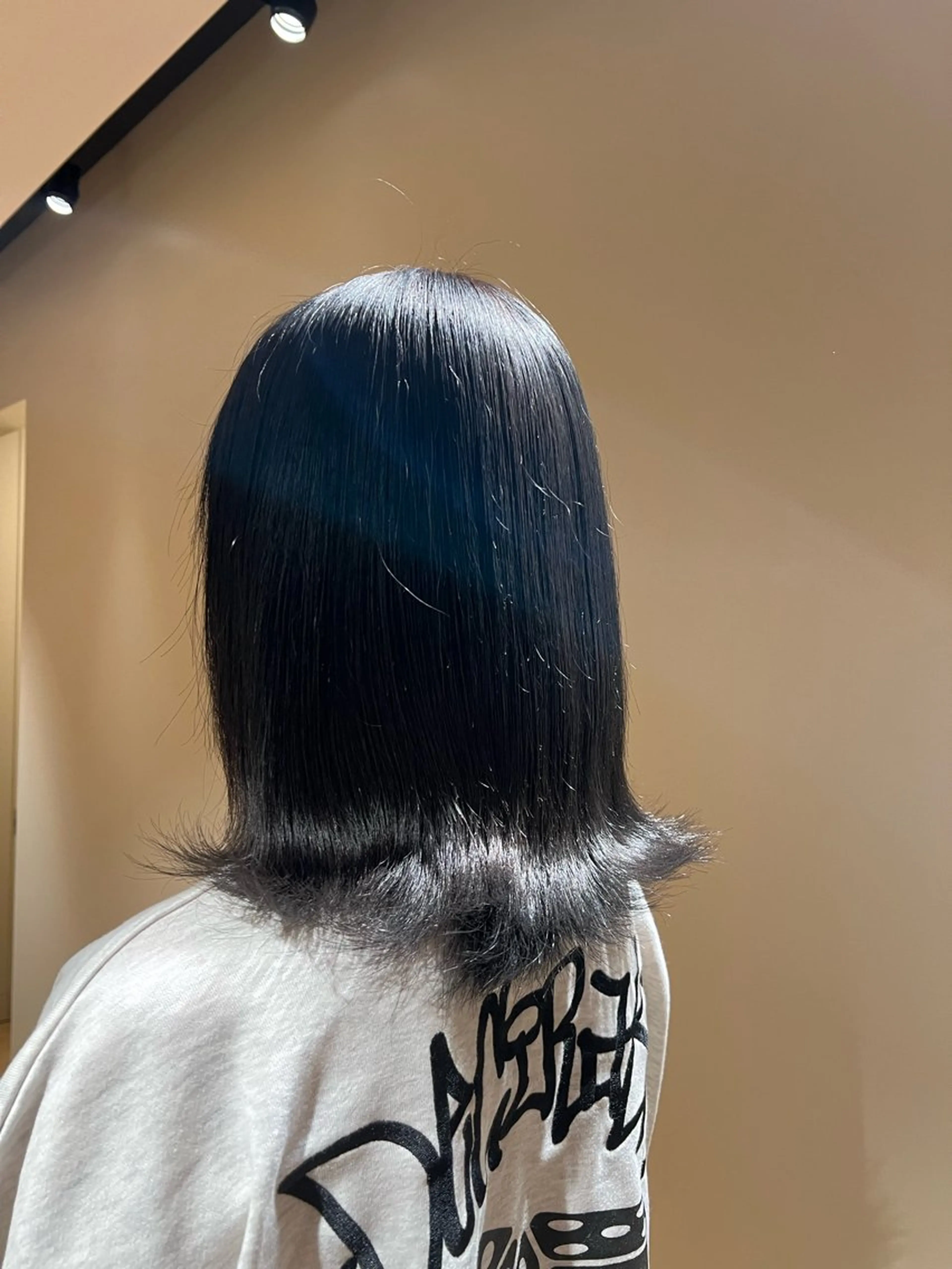 ミディアム カット ヘアカラー トリートメント 北尾 斗唯のヘアスタイル