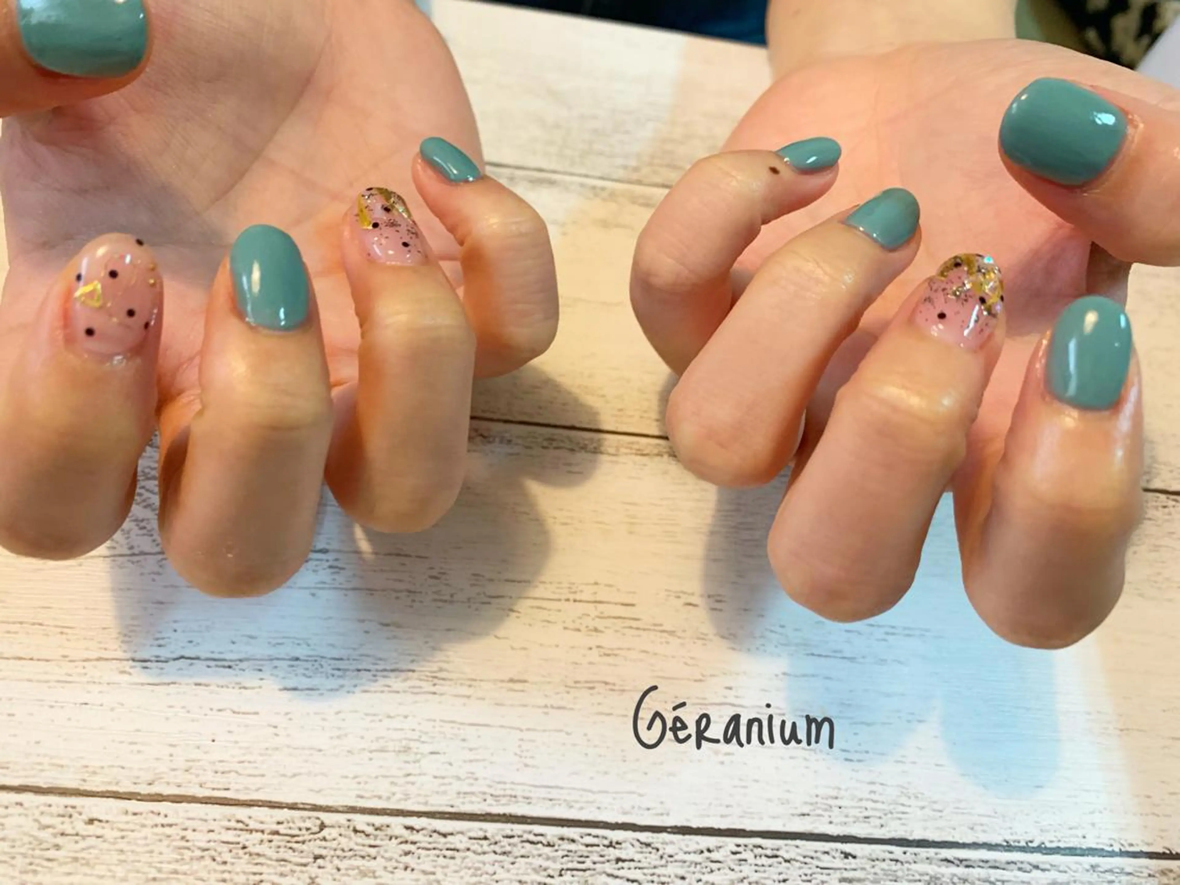 ネイル ハンドネイル GéRanium Harukaのネイルデザイン