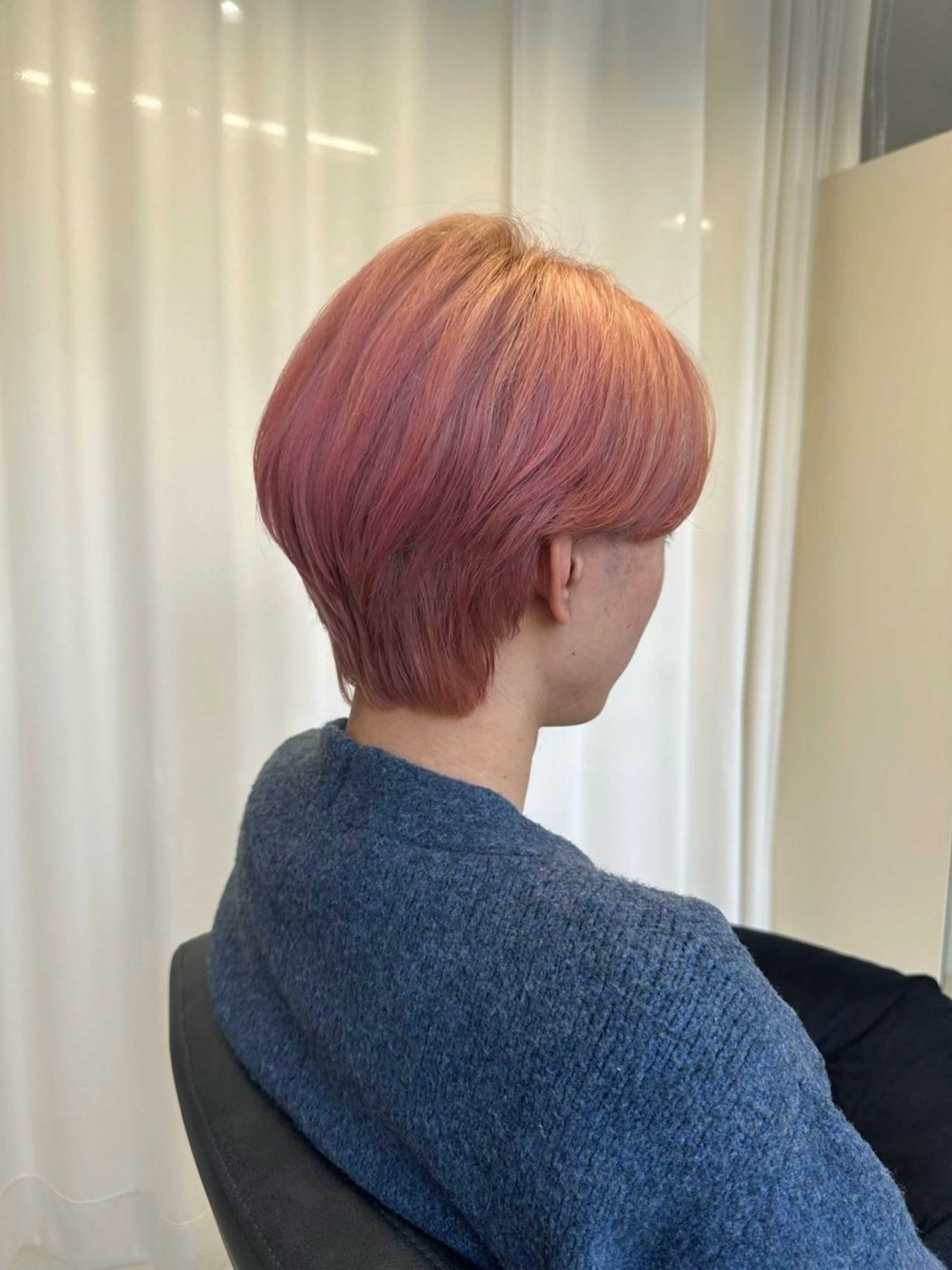 カラー jiji /北四番丁 押切瑠奈のヘアスタイル