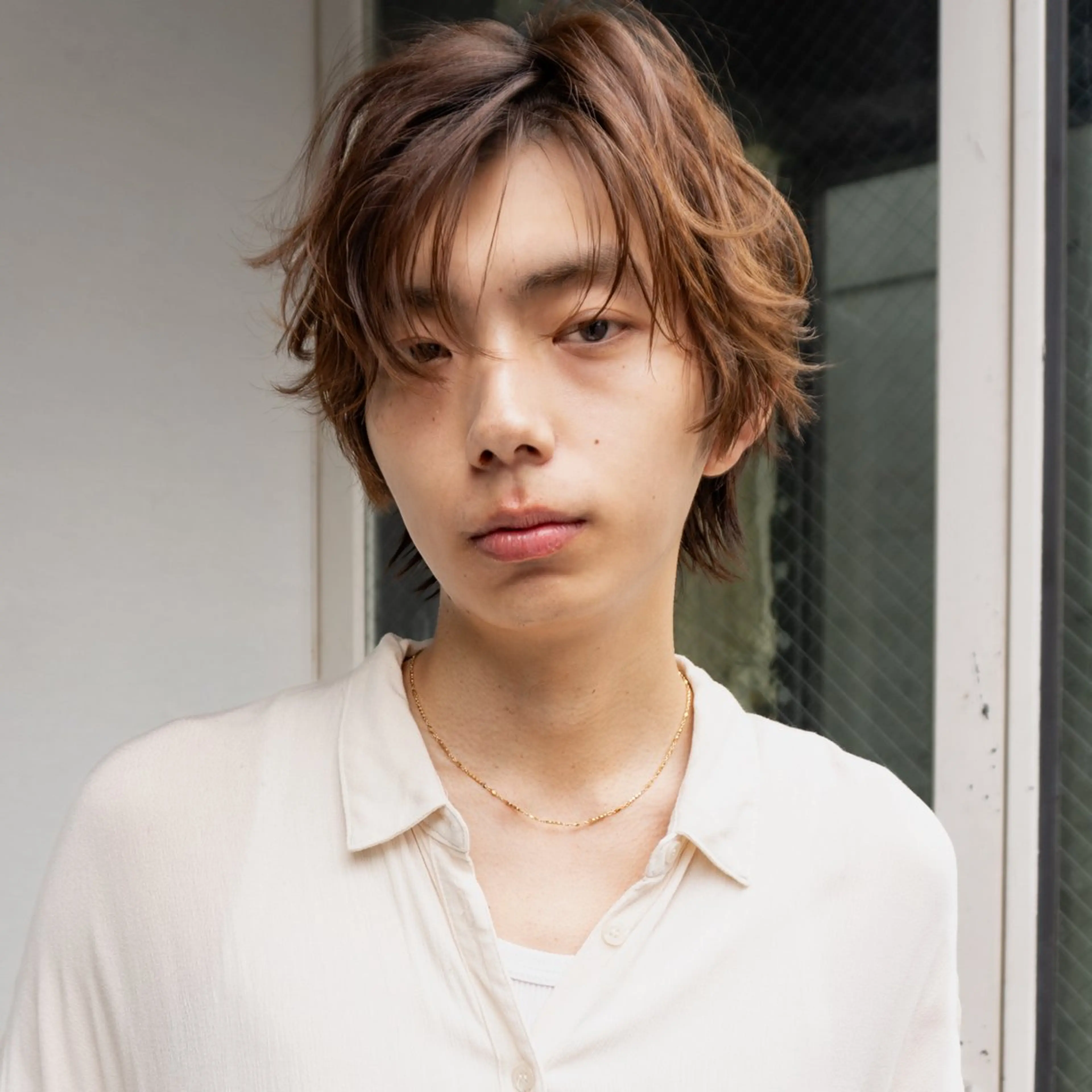 ショート カラー パーマ メンズ メンズパーマ ブラウンカラー ニュアンスパーマ カット ヘアカラー パーマ トリートメント メンズヘア/パーマ/ SHOUTOのヘアスタイル