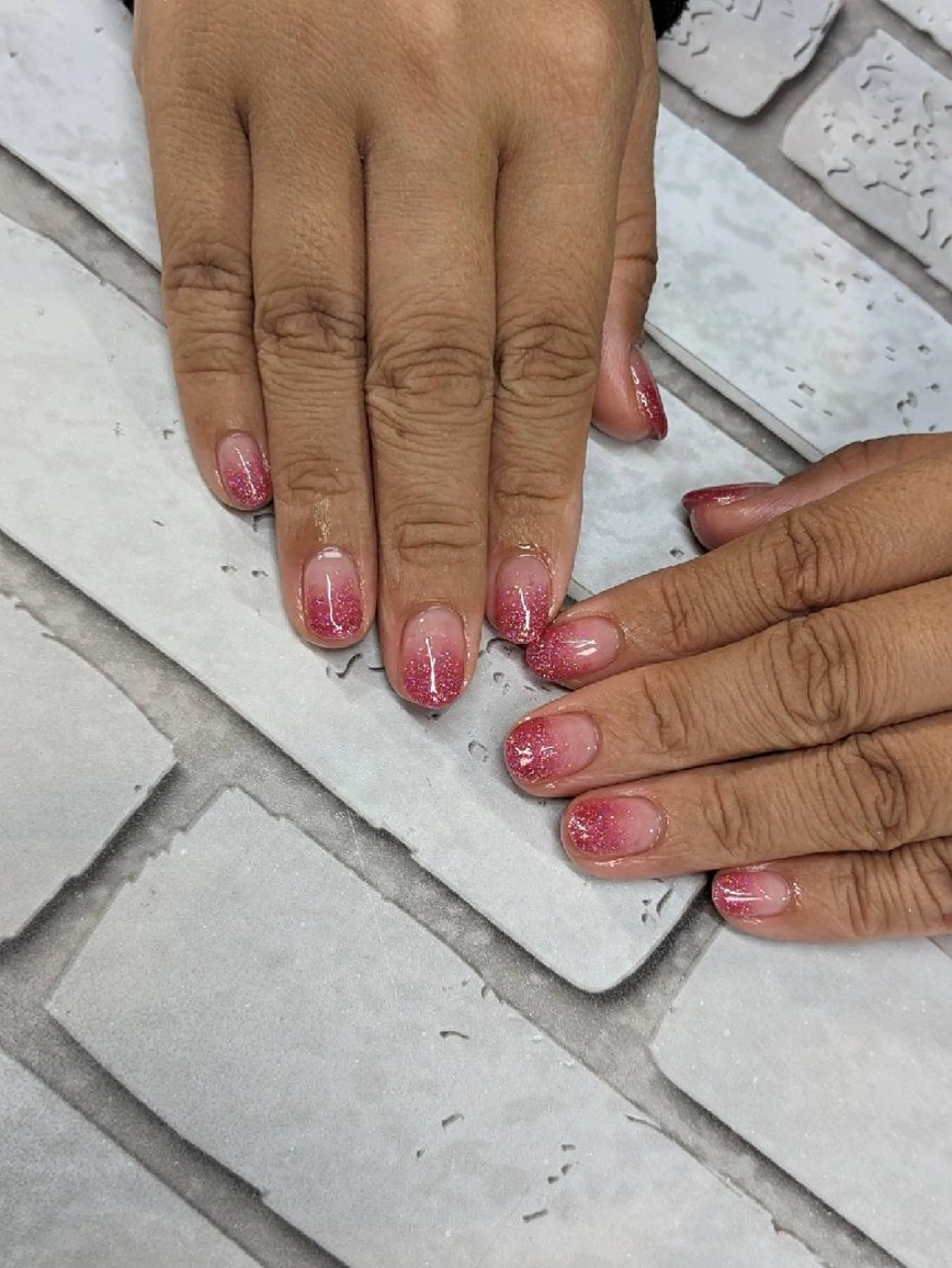 ネイル ラメ(グリッター) ラメグラデーション ハンドネイル ネイルサロンベルティ .keikoのネイルデザイン