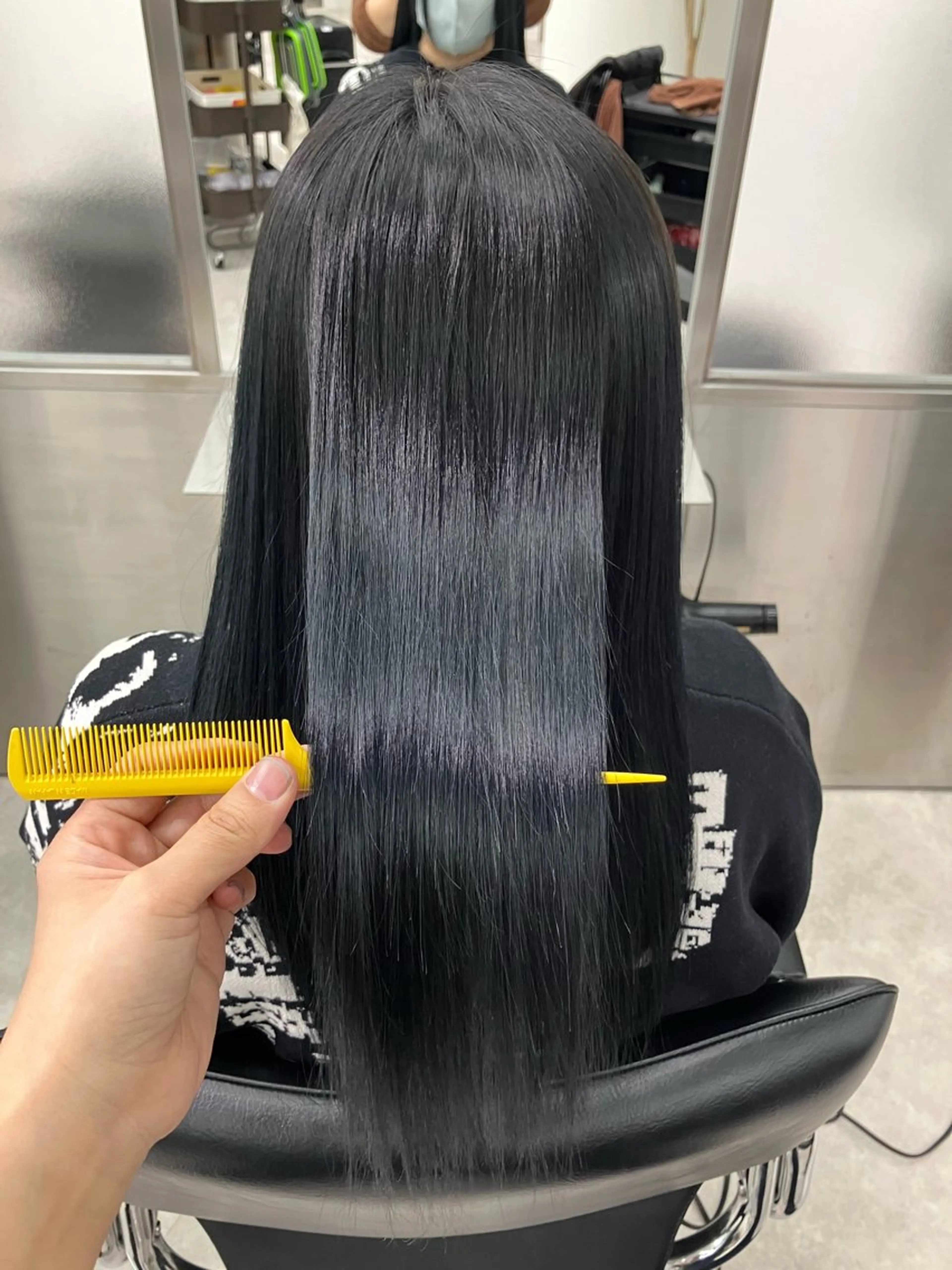 ロング カラー ブルーカラー ブルーグレー 髪質改善/艶カラー 縮毛矯正/みほのヘアスタイル