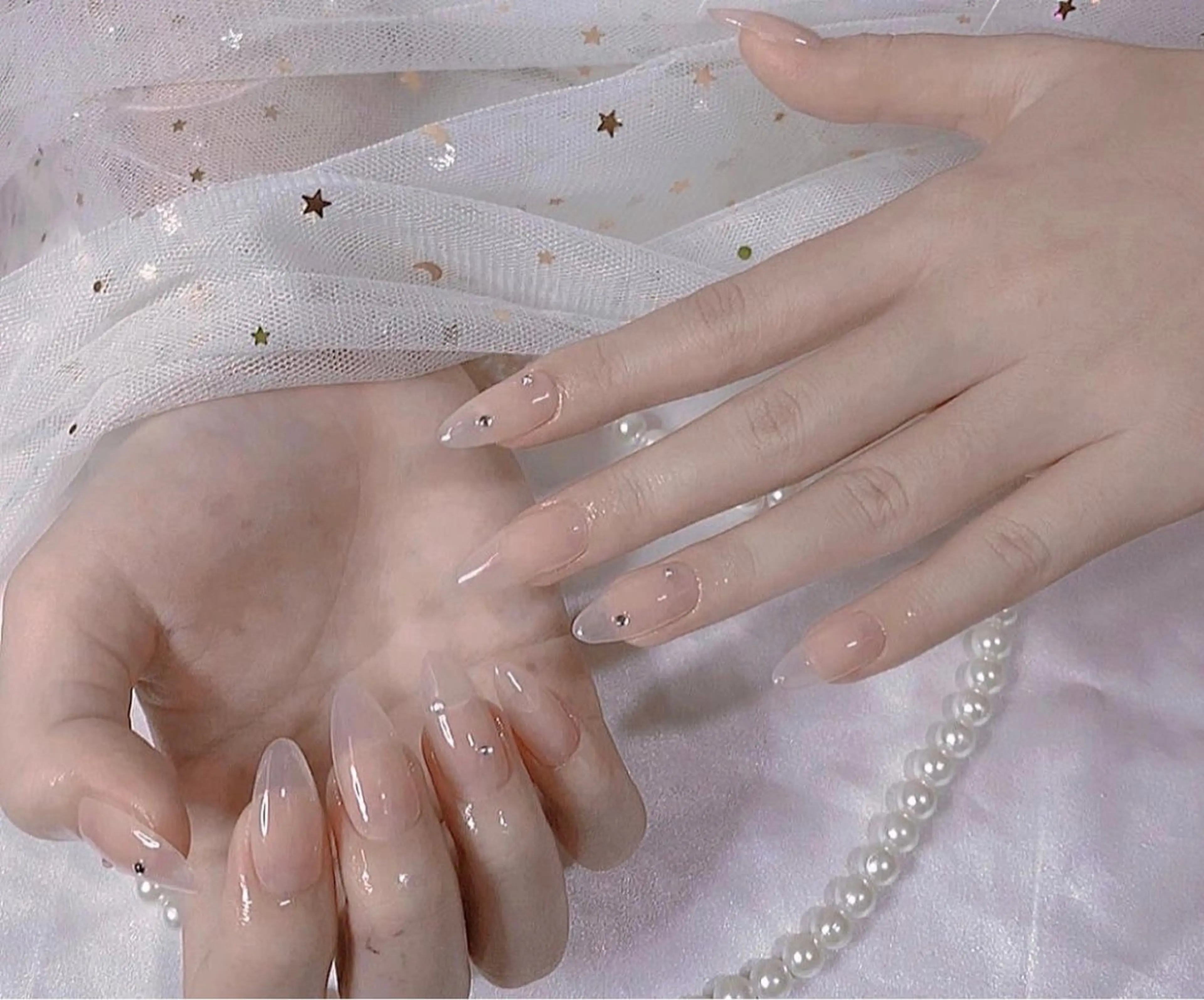 ネイル MOON nailsのネイルデザイン