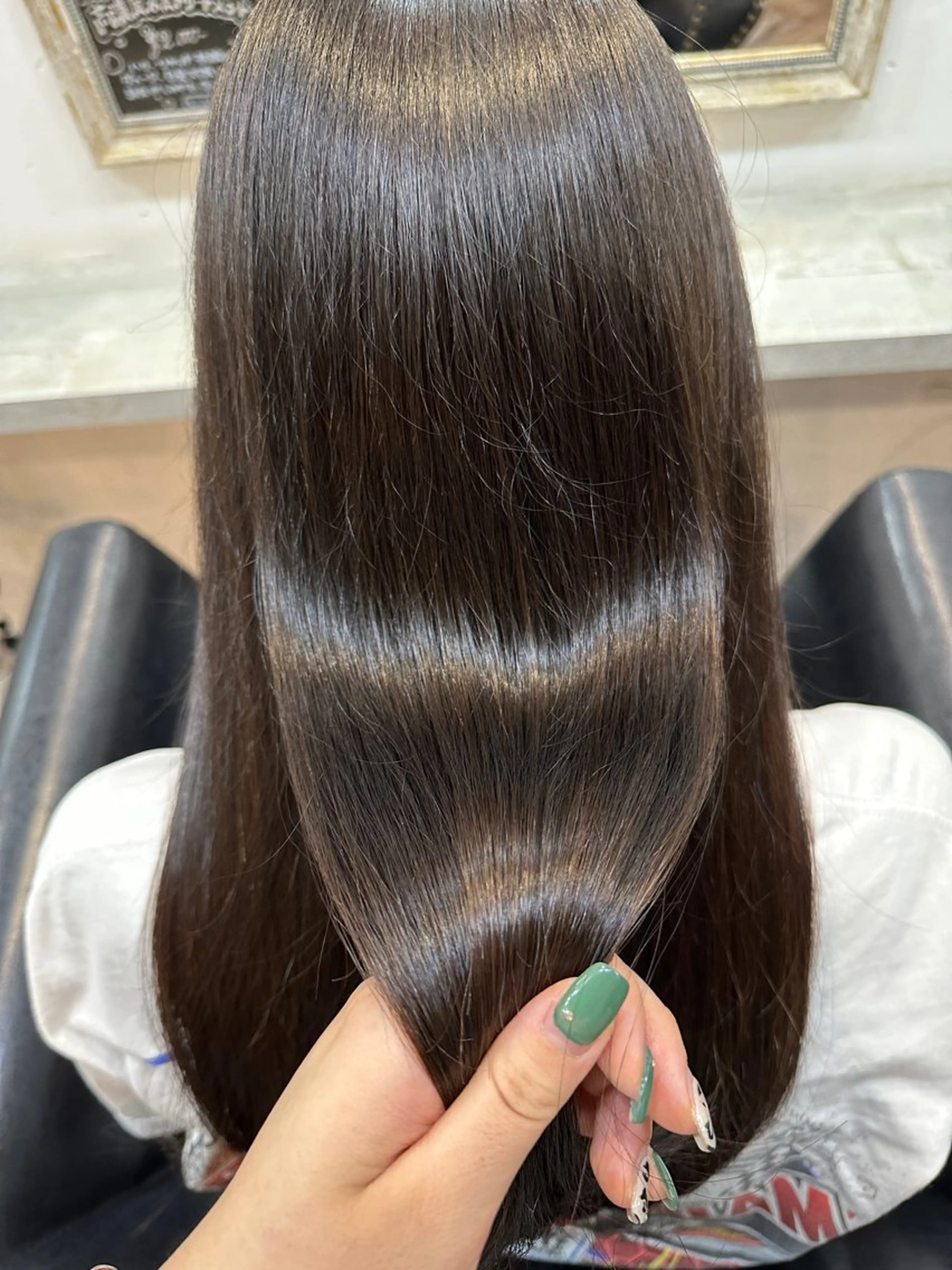 ロング 亀井 結夏🐾 池袋のヘアスタイル