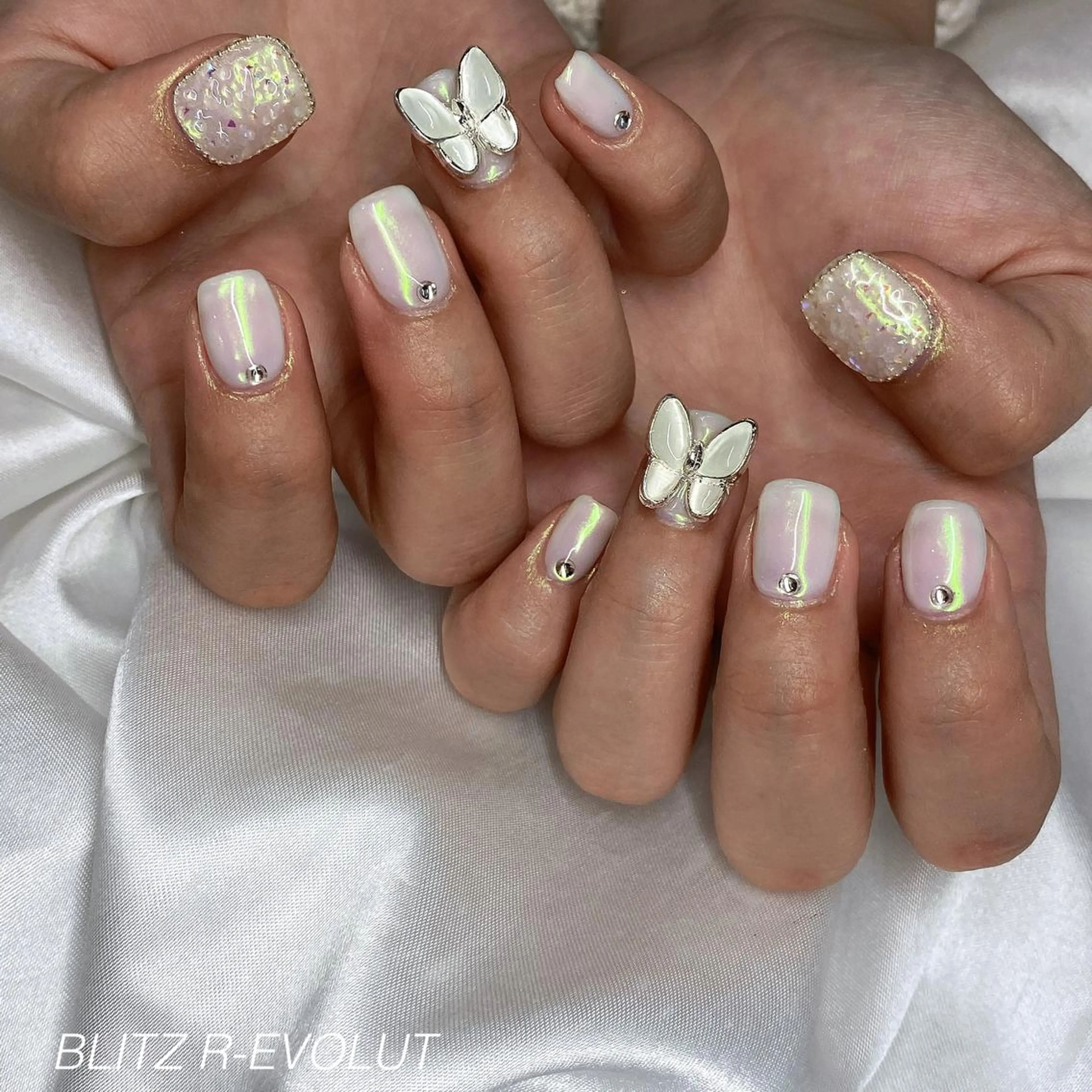 ネイル ☁️BLITZ 🎀笠原雪音🎀のネイルデザイン