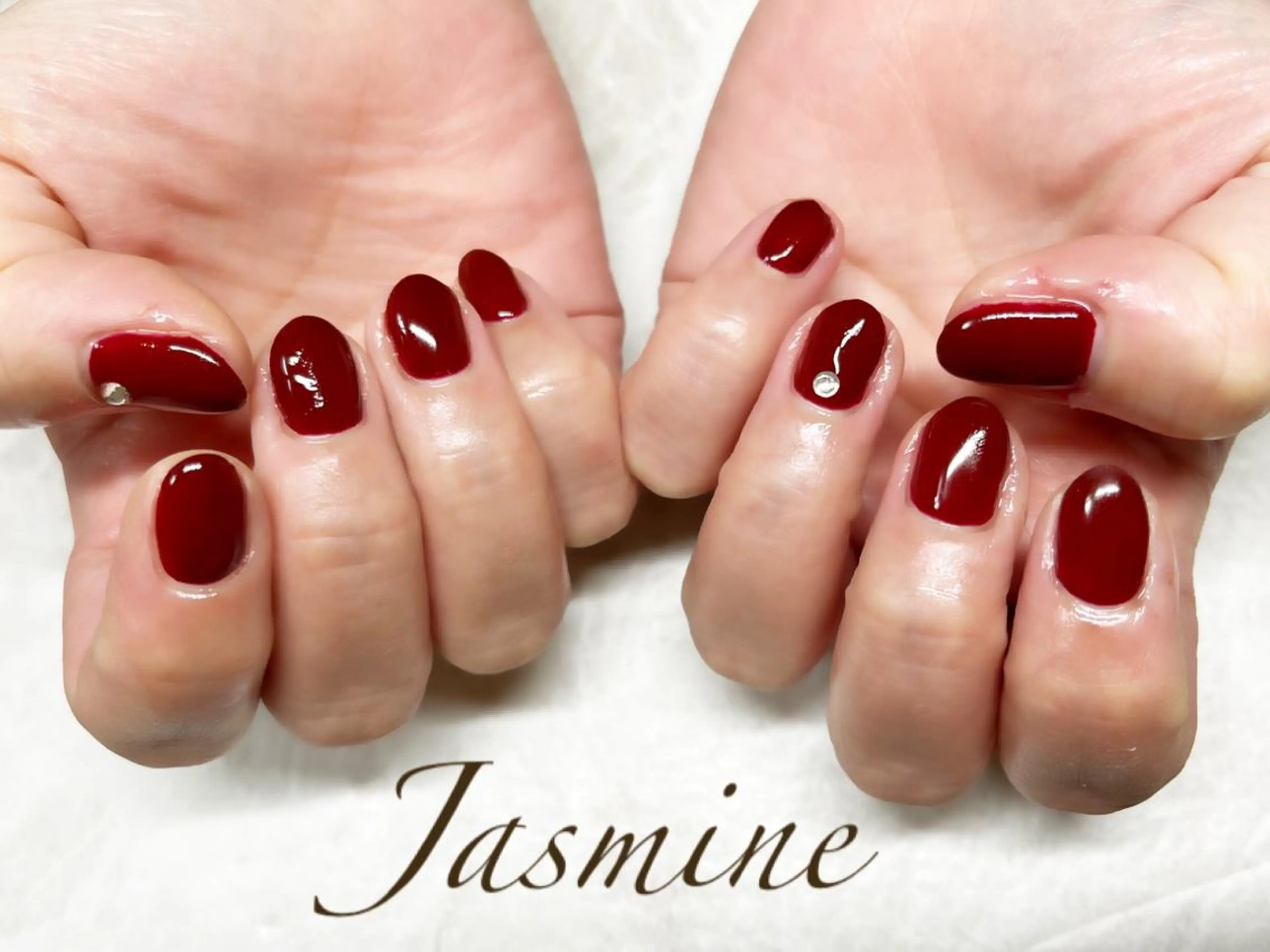 ネイル ワンカラーネイル ハンドネイル Jasmine 林のネイルデザイン