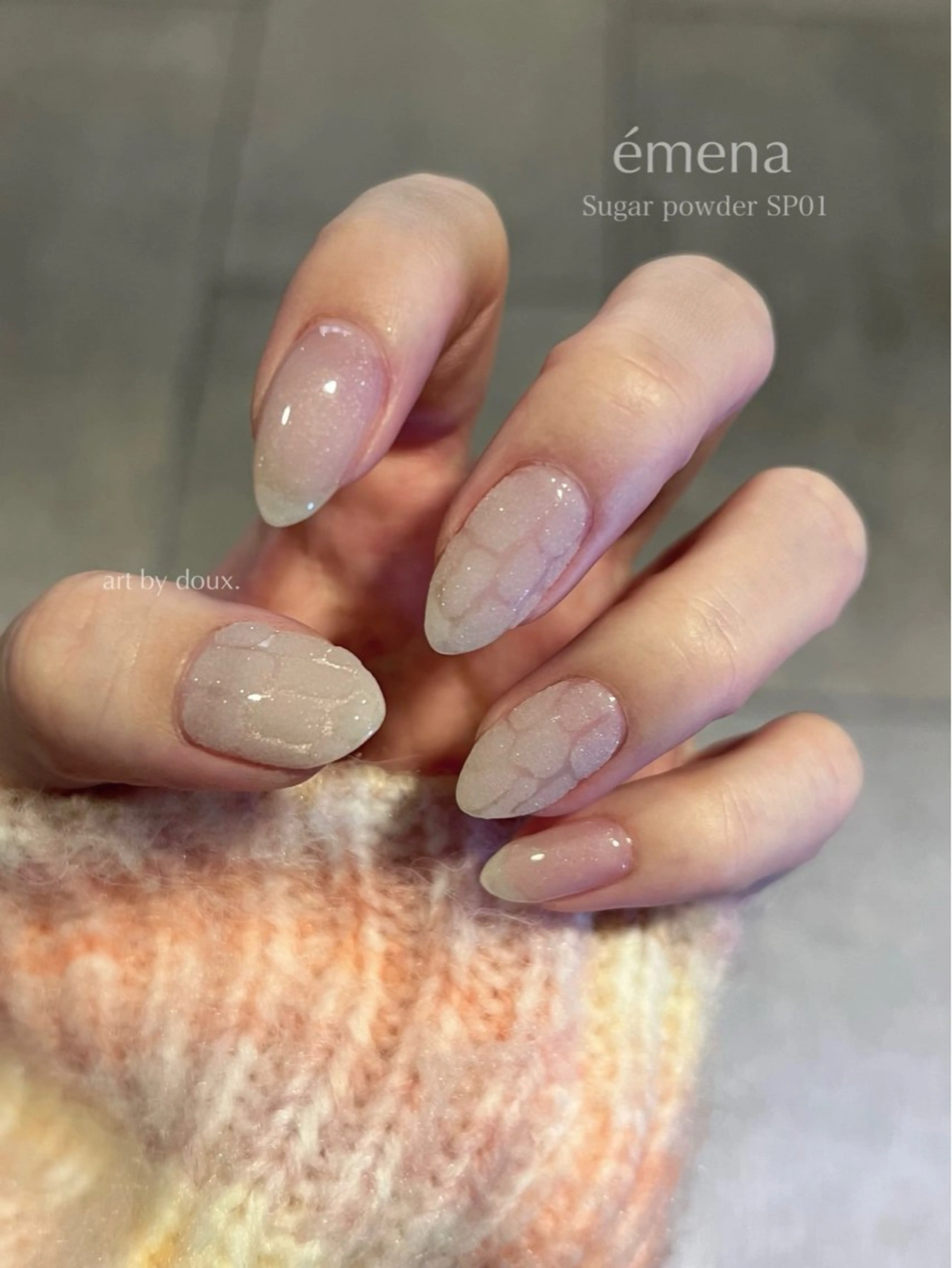 ネイル アートネイル フラッシュネイル マグネットネイル ホワイト 冬ネイル ハンドネイル doux. nailのネイルデザイン