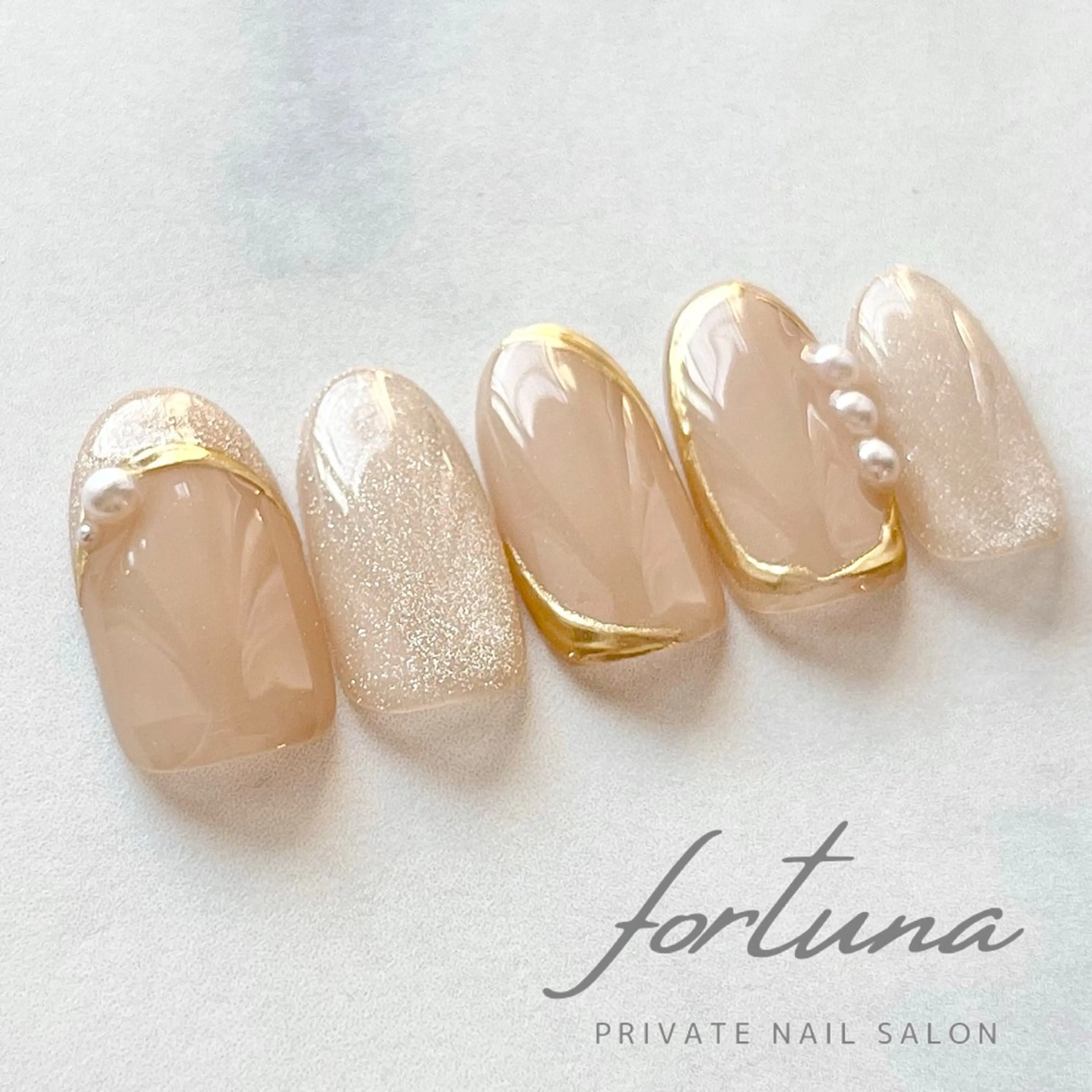 ネイル フレンチネイル マグネットネイル マグネットフレンチ ミラーネイル ブライダルネイル ハンドネイル fortuna 武藤裕美のネイルデザイン