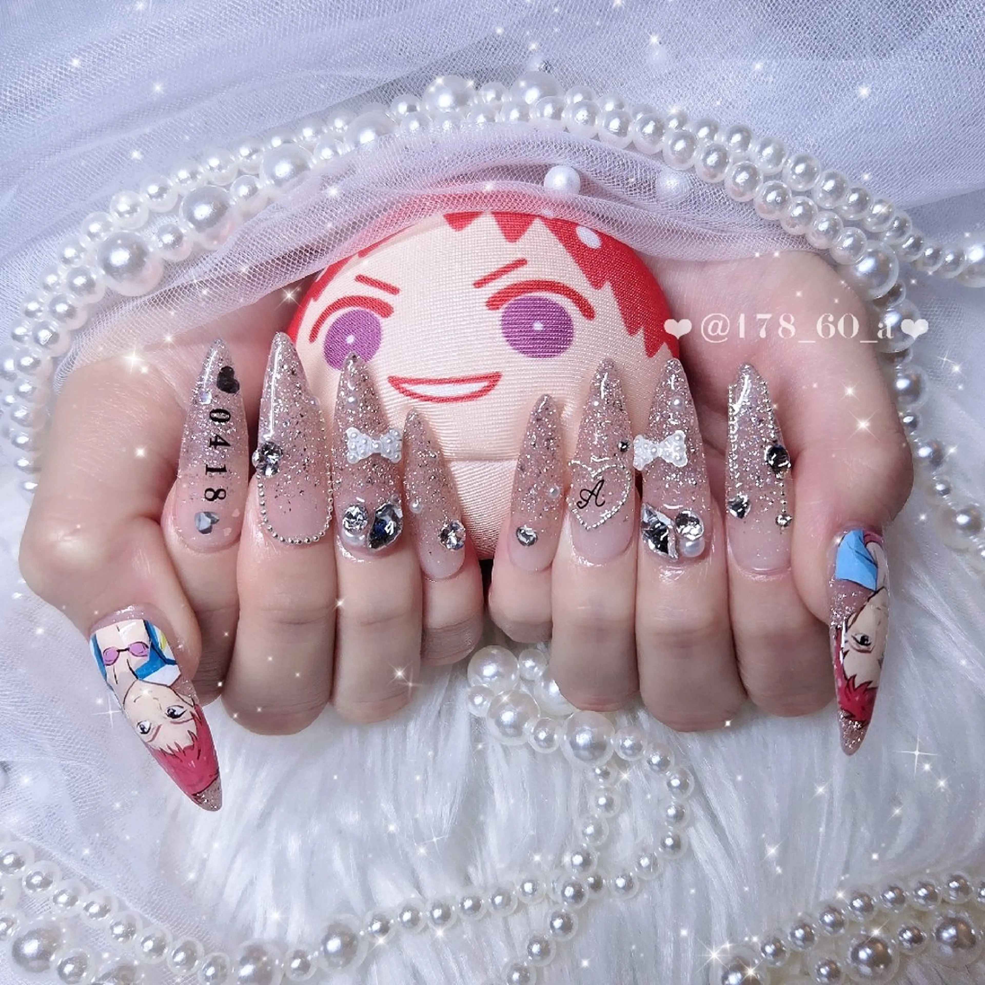 ネイル ガーリー グラデーション ラメ(グリッター) ラメグラデーション スカルプネイル ハンドネイル HAPPINAS🎀  れん🖤痛ネイルのネイルデザイン