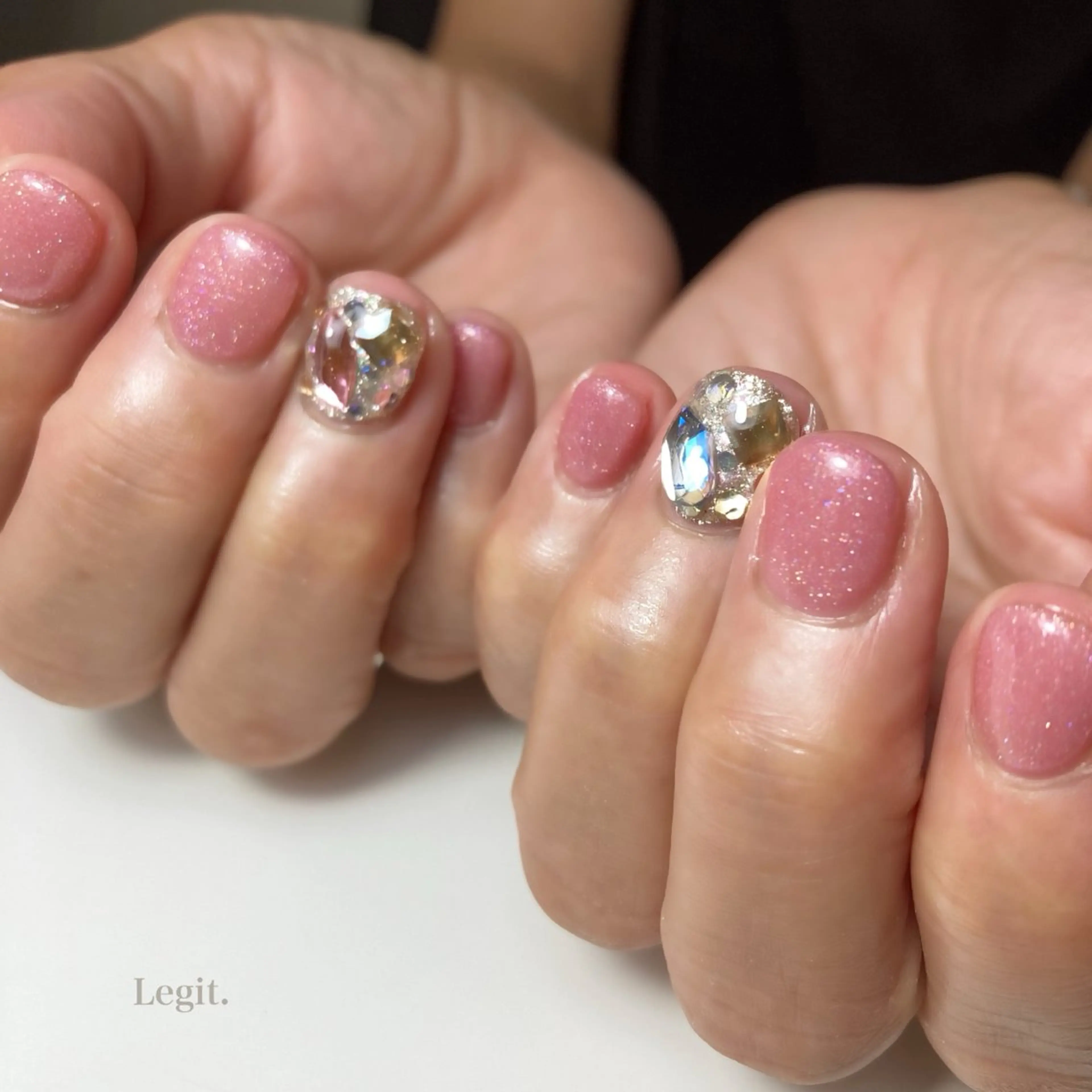 ネイル Legit nail salonのネイルデザイン