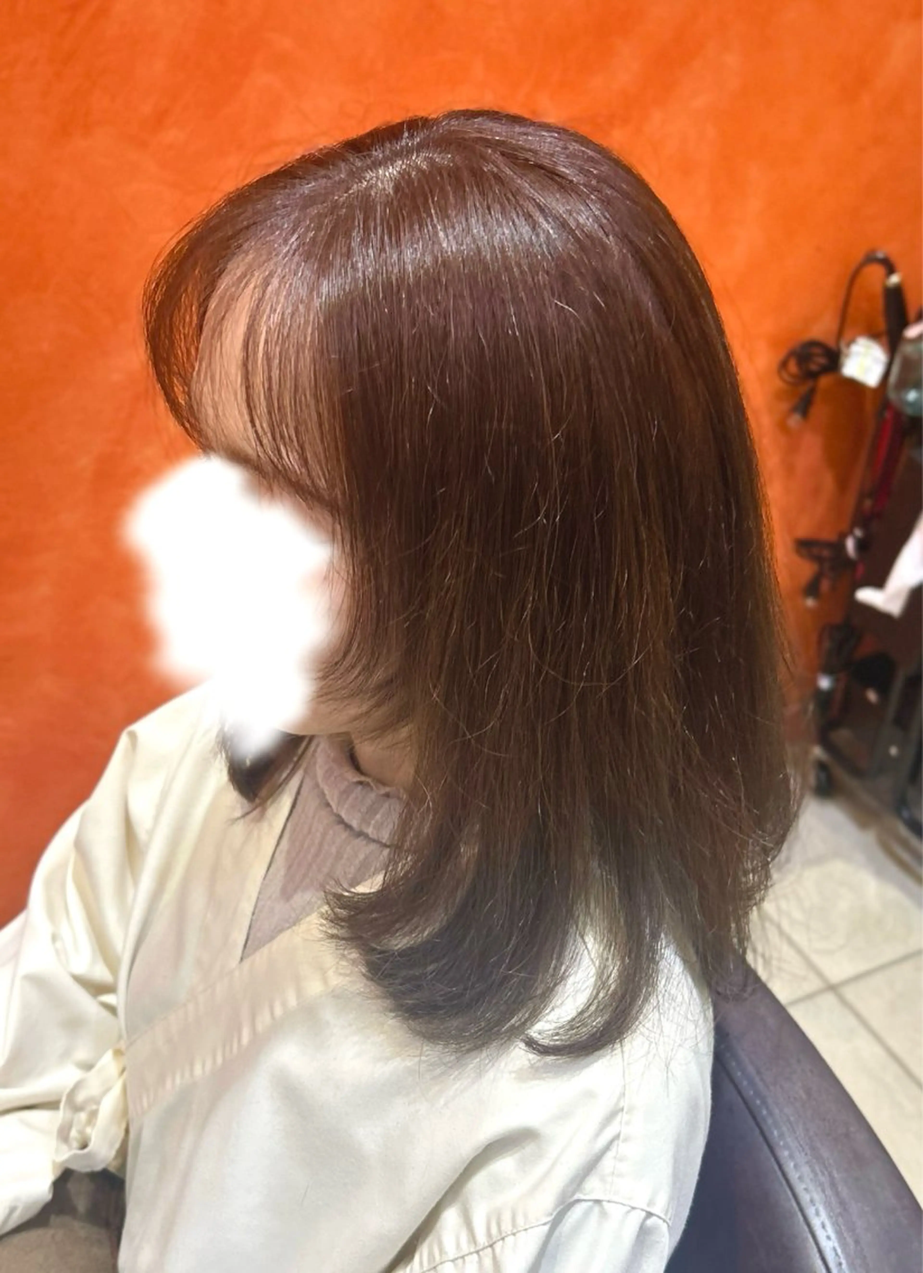 レイヤーカット＋カラー(ブリーチ無し)の写真